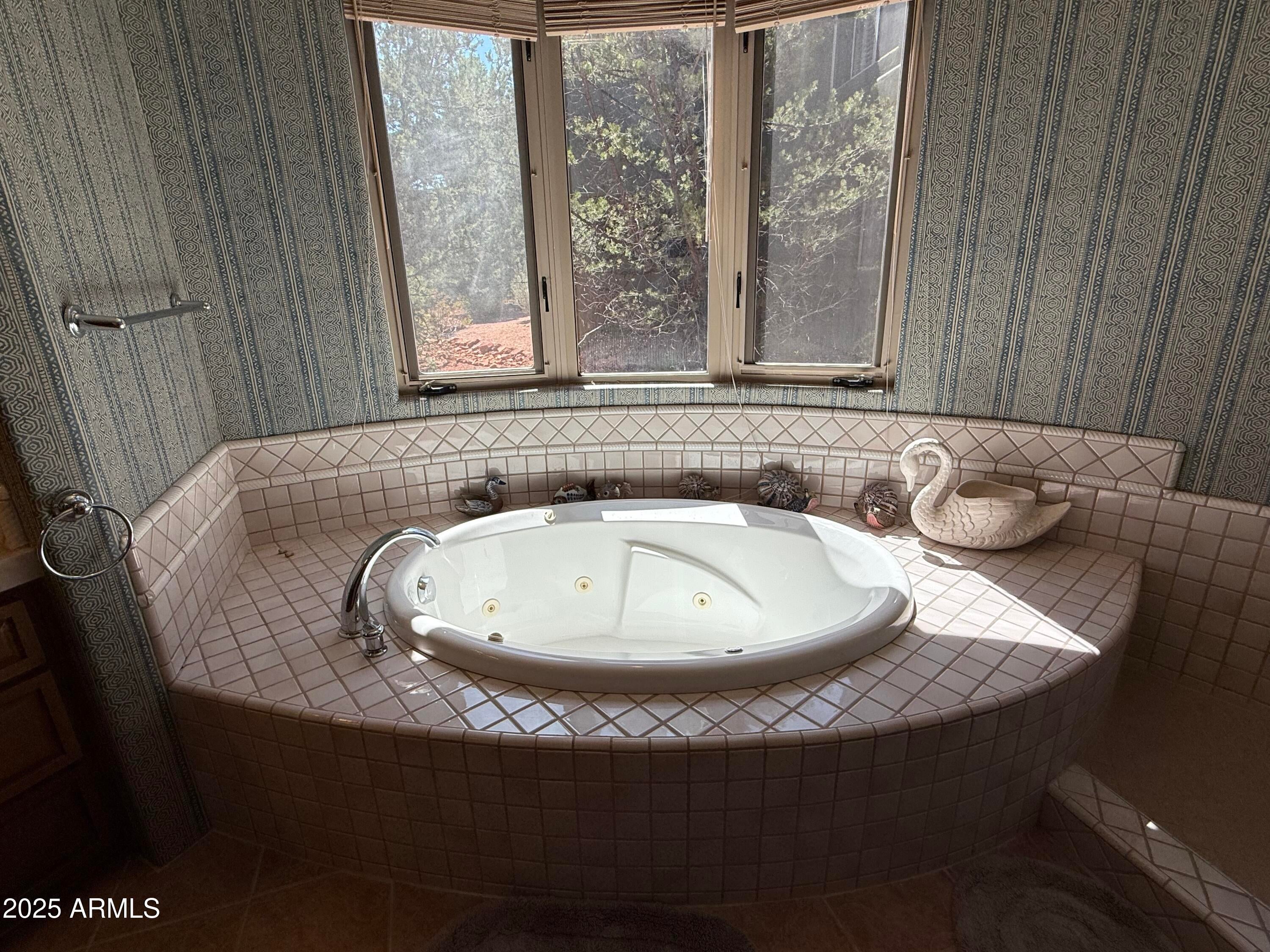 Sedona, Arizona, 86336, United States, 3 Bedrooms Bedrooms, ,3 BathroomsBathrooms,Residential,Active,1944285