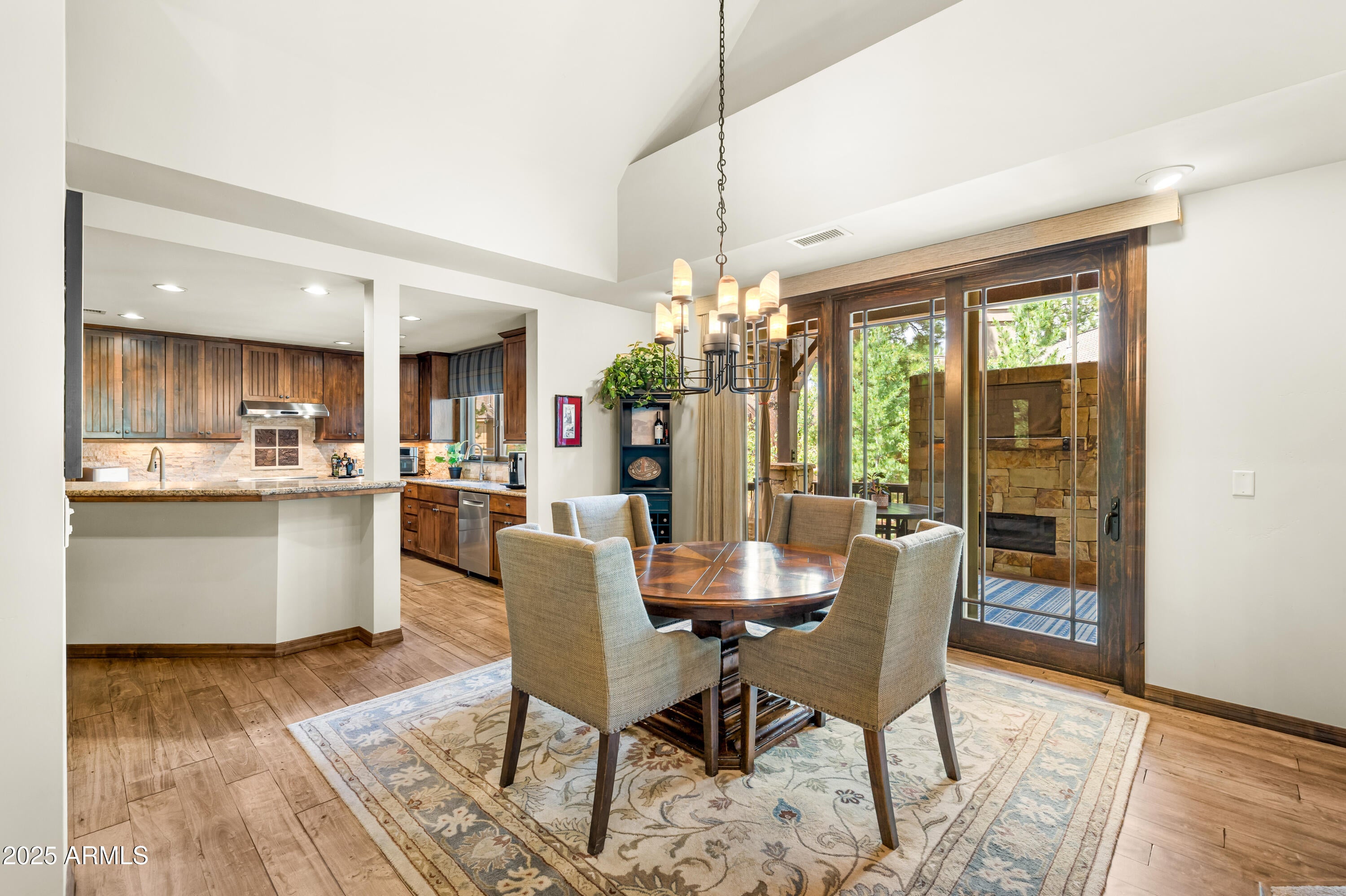 Flagstaff, Arizona, 86005, United States, 3 Bedrooms Bedrooms, ,3 BathroomsBathrooms,Residential,Active,1929679