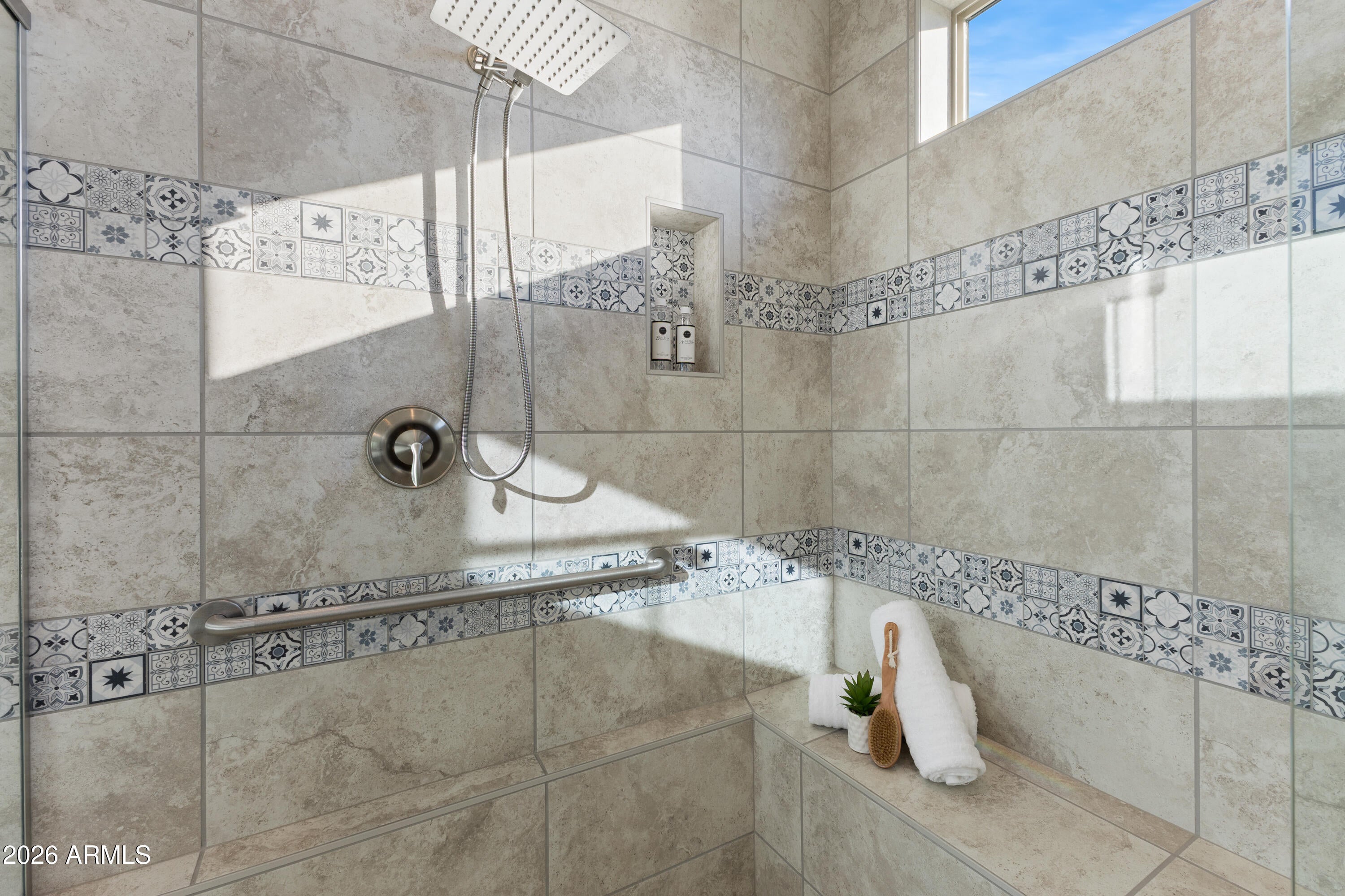 Rio Verde, Arizona, 85263, United States, 3 Bedrooms Bedrooms, ,4 BathroomsBathrooms,Residential,Active,2011855