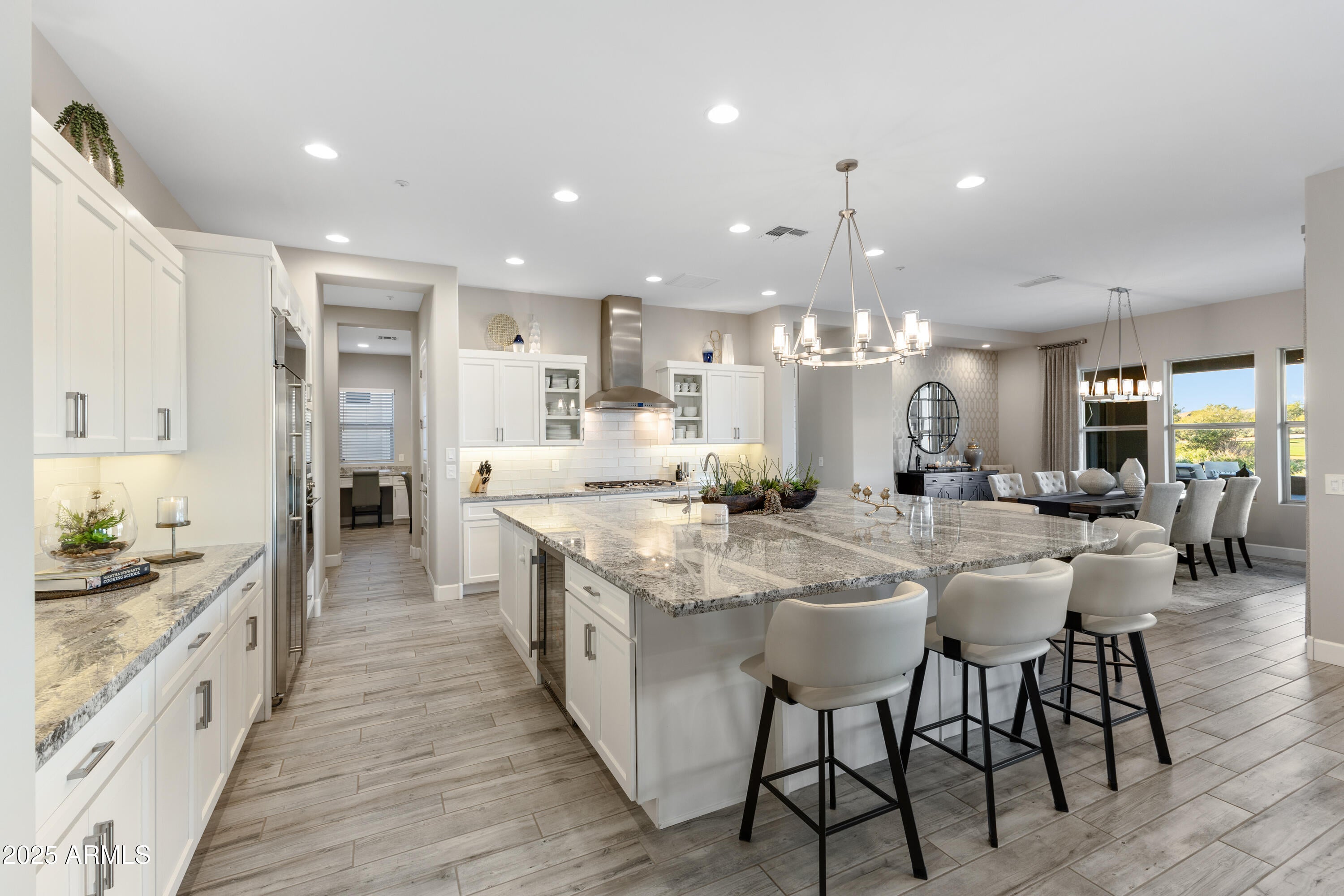 Rio Verde, Arizona, 85263, United States, 3 Bedrooms Bedrooms, ,4 BathroomsBathrooms,Residential,Contingent,2008339