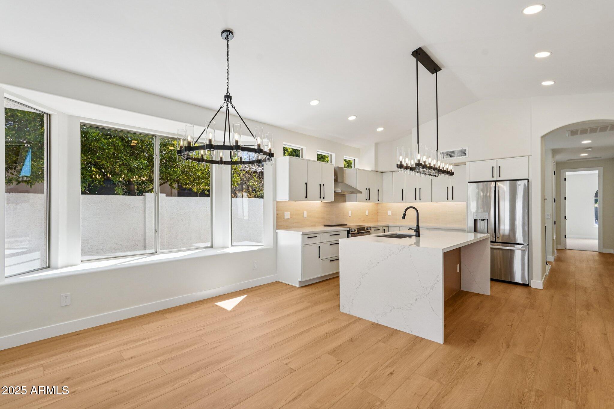 Glendale, Arizona, 85308, United States, 5 Bedrooms Bedrooms, ,4 BathroomsBathrooms,Residential,Active,1945319