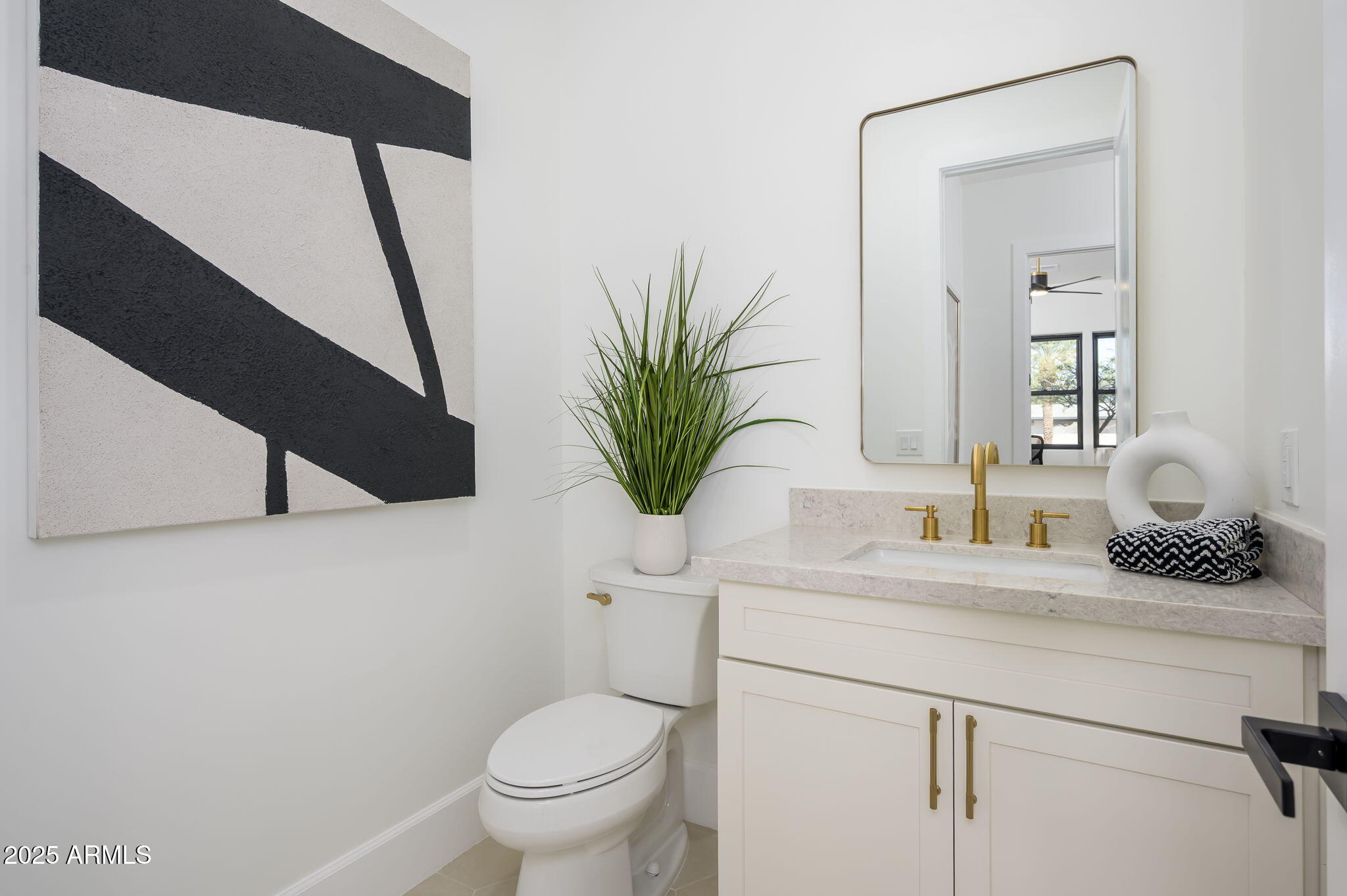 Mesa, Arizona, 85215, United States, 5 Bedrooms Bedrooms, ,6 BathroomsBathrooms,Residential,Active,2007302