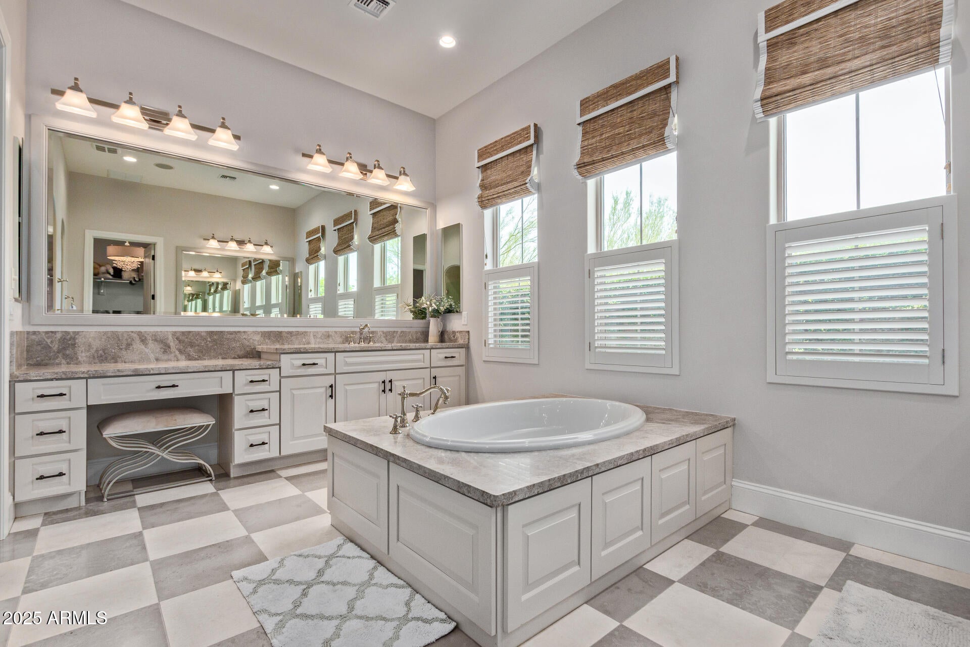 Scottsdale, Arizona, 85255, United States, 4 Bedrooms Bedrooms, ,5 BathroomsBathrooms,Residential,Active,2003543