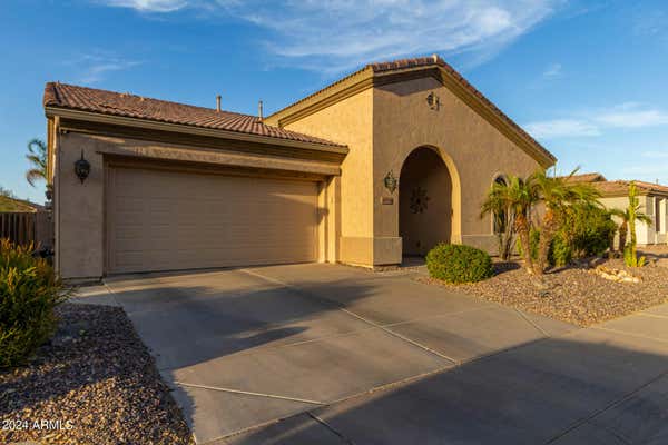 4098 E BLUE SPRUCE LN, GILBERT, AZ 85298, photo 4 of 70