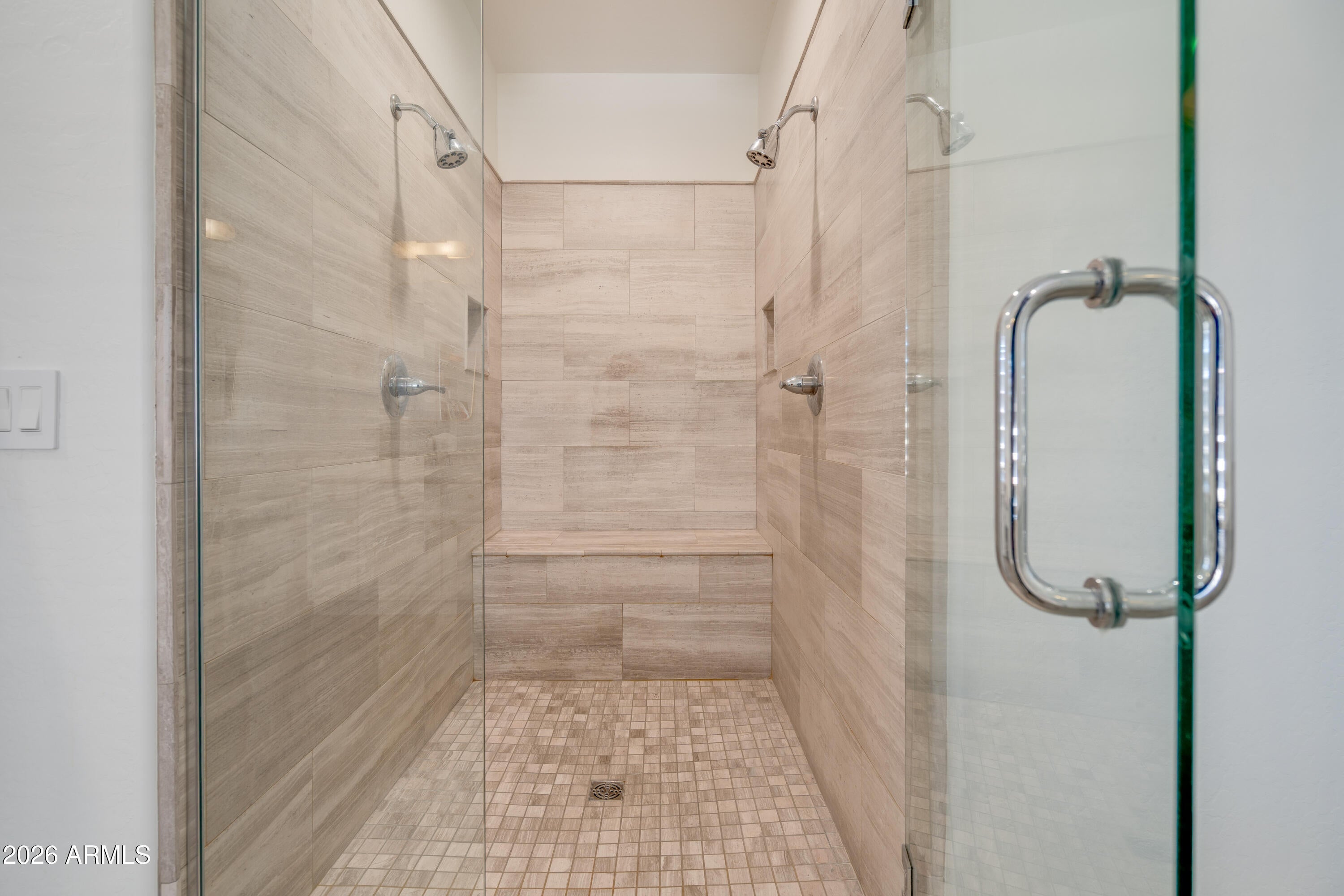 Gilbert, Arizona, 85234, United States, 6 Bedrooms Bedrooms, ,5 BathroomsBathrooms,Residential,Active,2013405