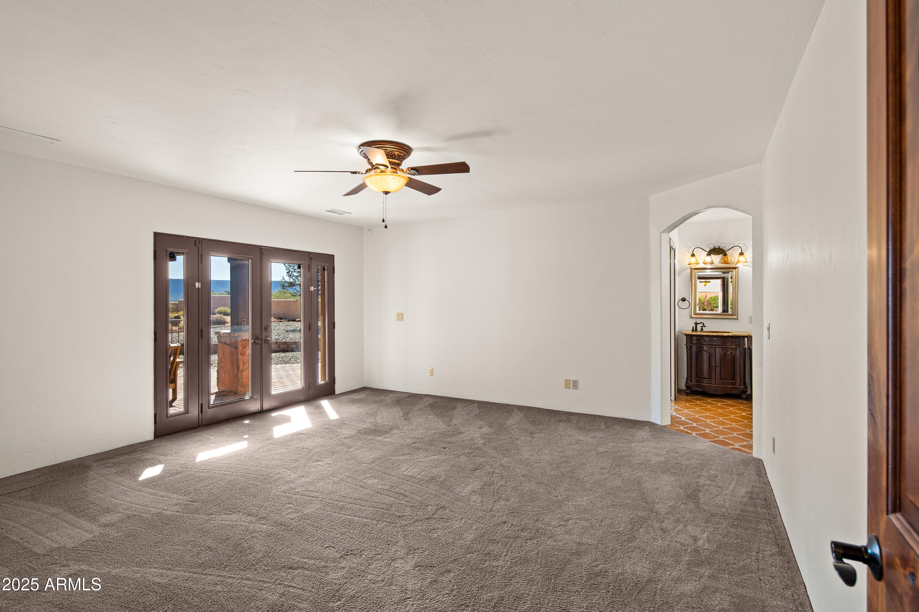 Sedona, Arizona, 86351, United States, 4 Bedrooms Bedrooms, ,4 BathroomsBathrooms,Residential,Active,1959511