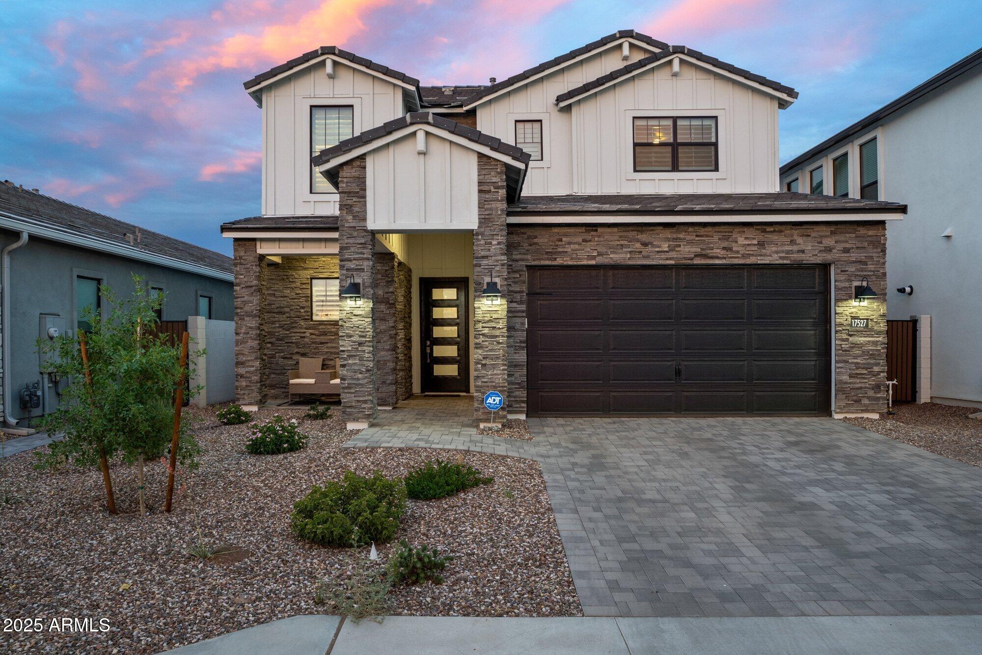 Scottsdale, Arizona, 85254, United States, 4 Bedrooms Bedrooms, ,3 BathroomsBathrooms,Residential,Active,1900172