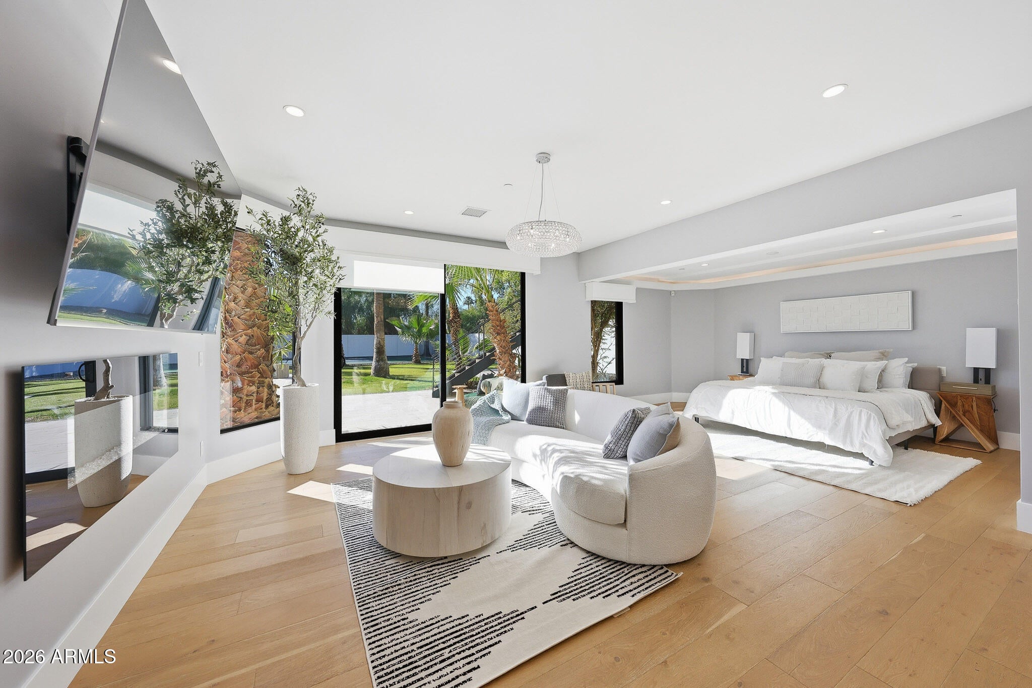 Phoenix, Arizona, 85018, United States, 6 Bedrooms Bedrooms, ,6 BathroomsBathrooms,Residential,Active,2012488