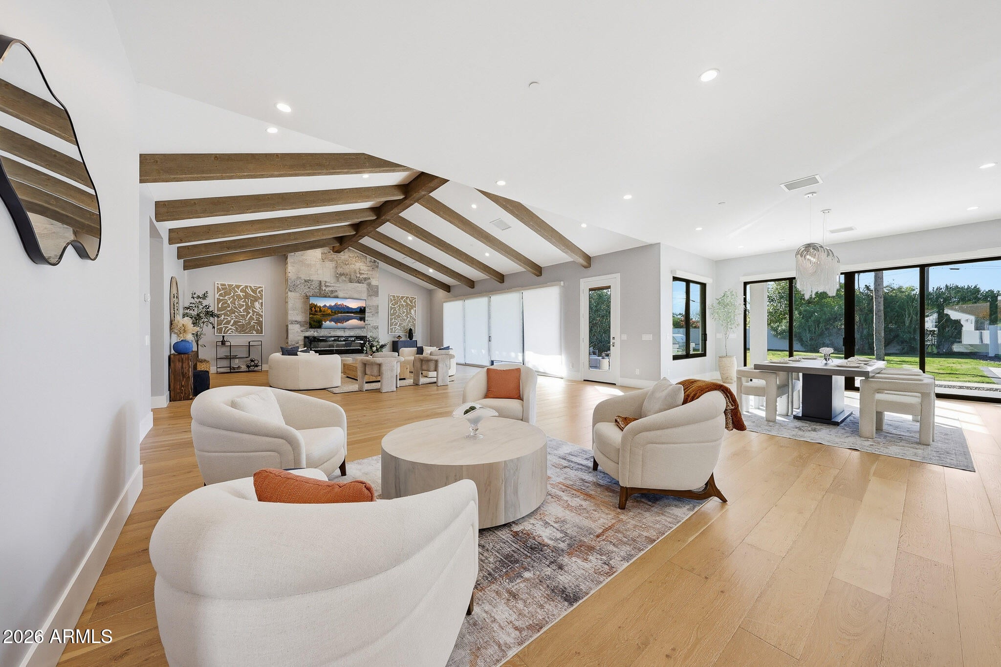 Phoenix, Arizona, 85018, United States, 6 Bedrooms Bedrooms, ,6 BathroomsBathrooms,Residential,Active,2012488