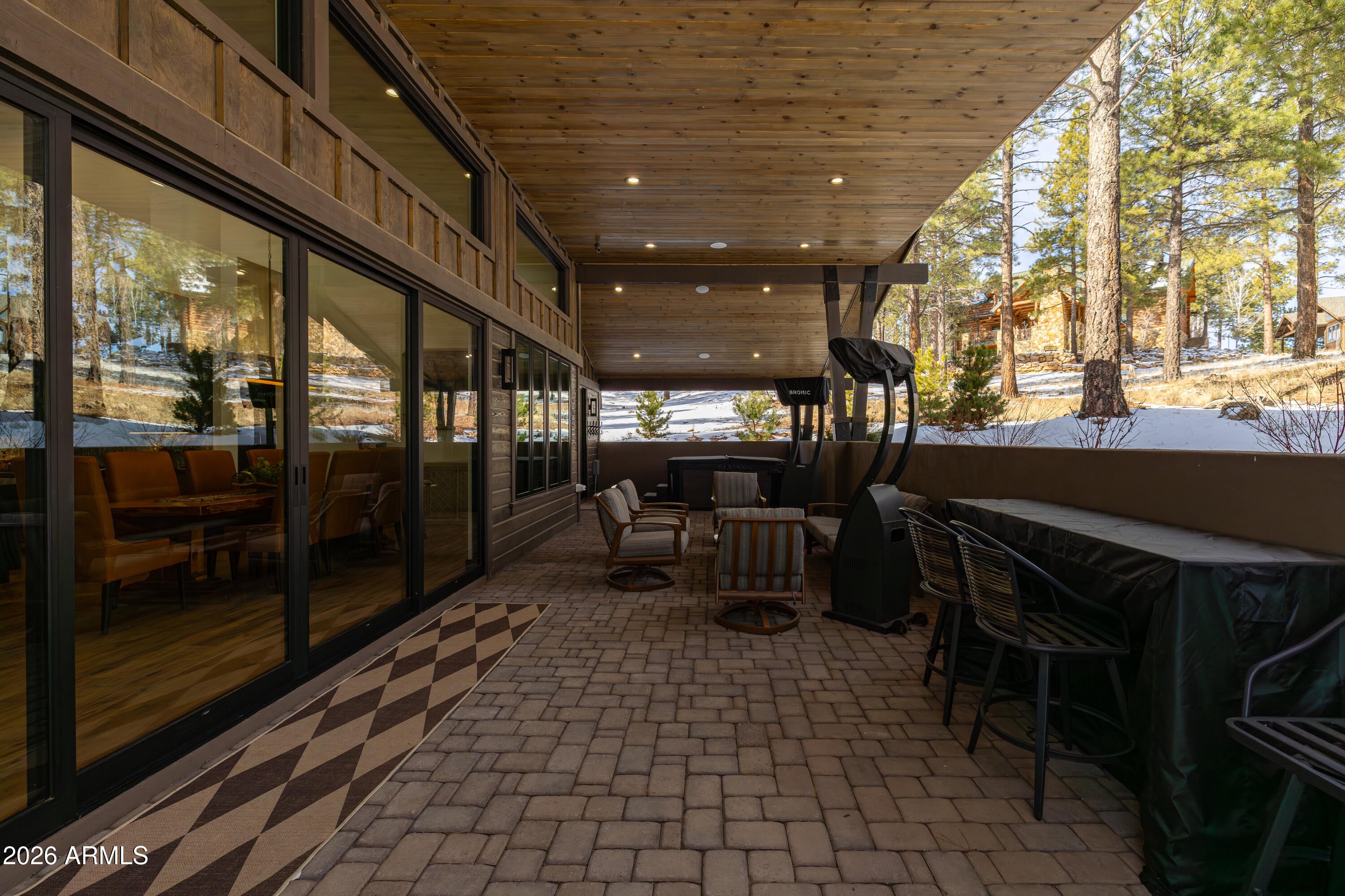 Flagstaff, Arizona, 86005, United States, 4 Bedrooms Bedrooms, ,4 BathroomsBathrooms,Residential,Active,2010909