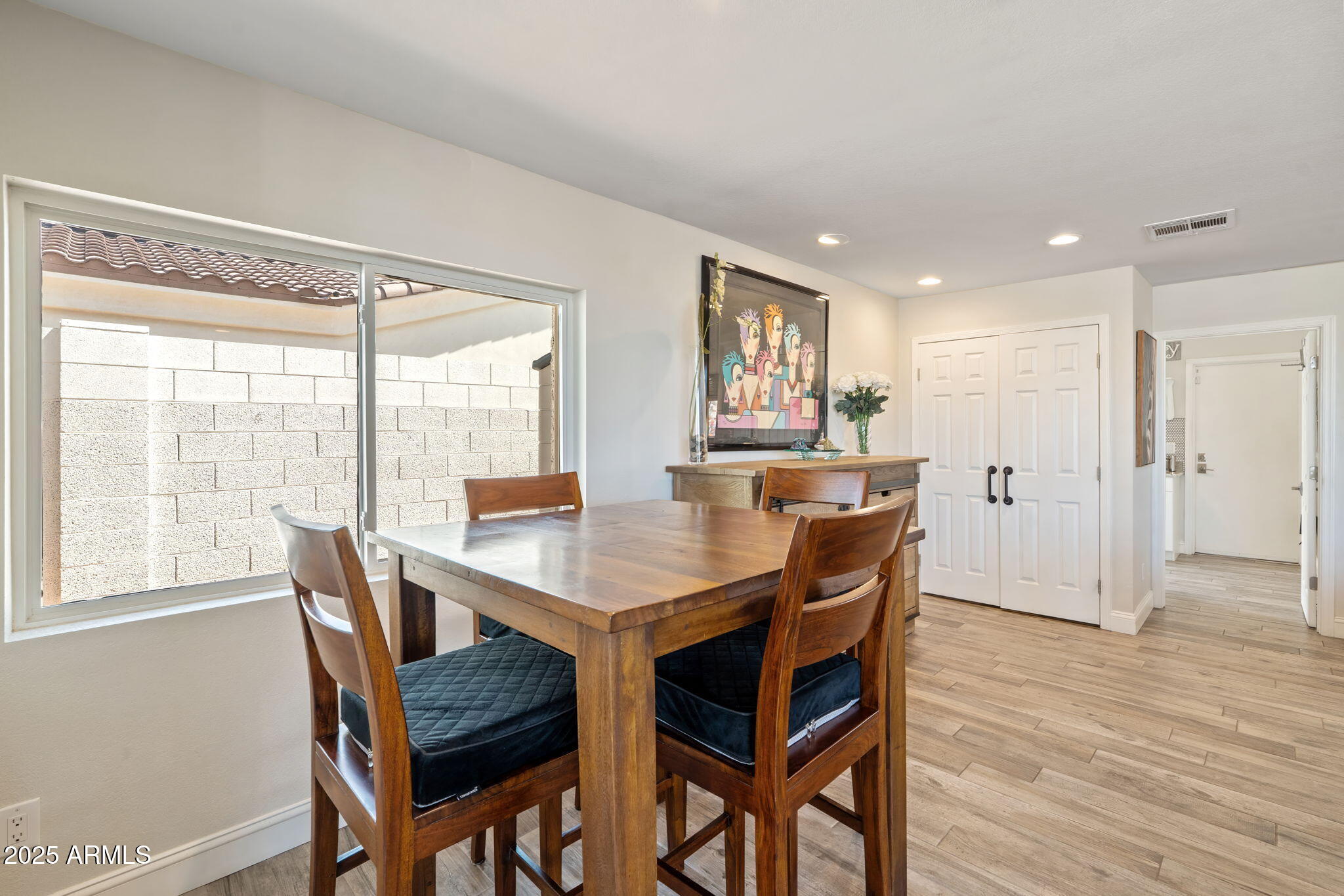 Scottsdale, Arizona, 85260, United States, 3 Bedrooms Bedrooms, ,4 BathroomsBathrooms,Residential,Active,1996578