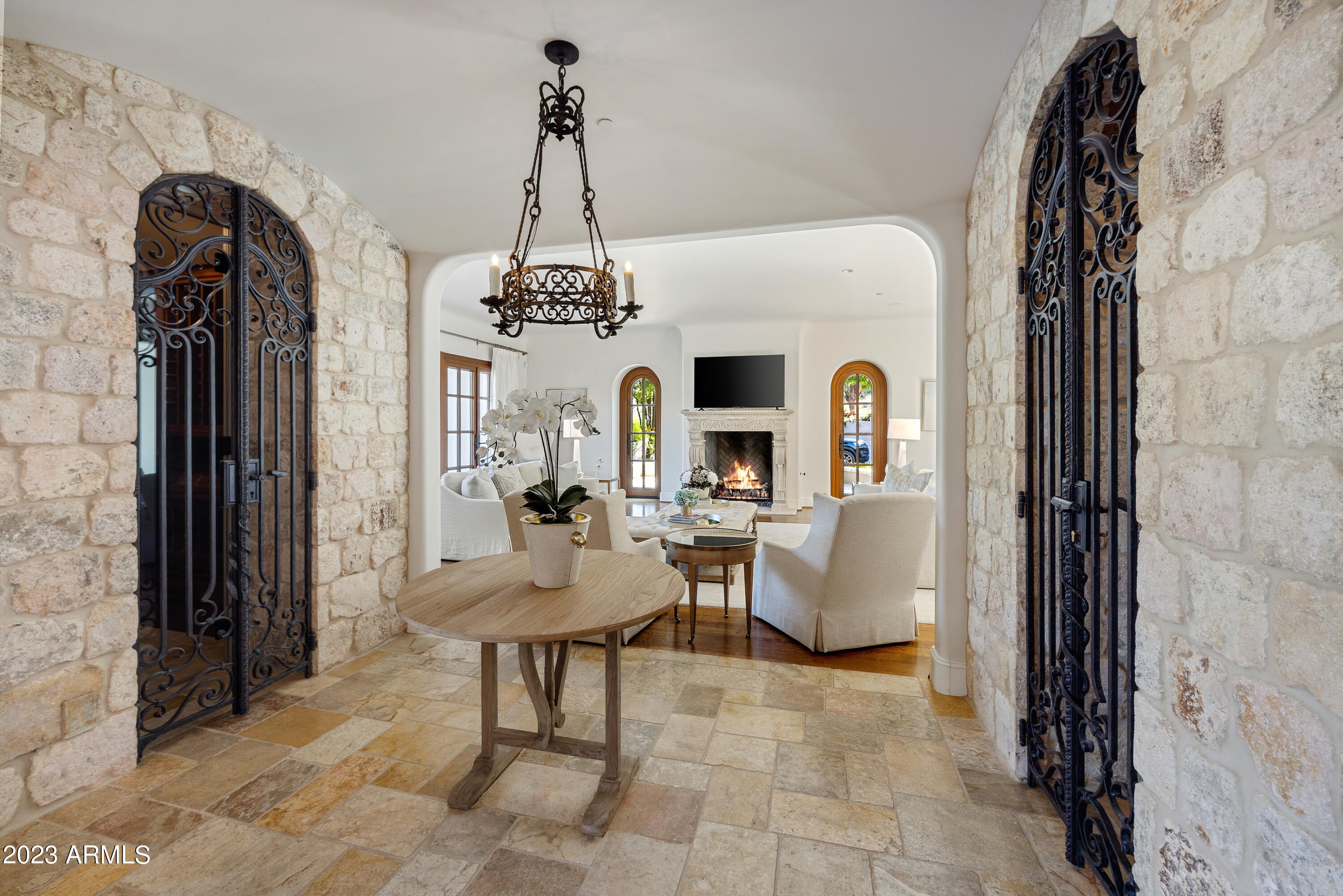 Sedona, Arizona, 86336, United States, 4 Bedrooms Bedrooms, ,6 BathroomsBathrooms,Residential,Active,1945095