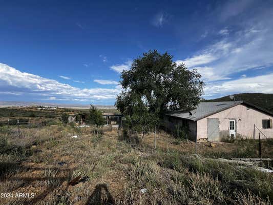 9930 E SHIRLEY LN, DEWEY, AZ 86327, photo 5 of 32