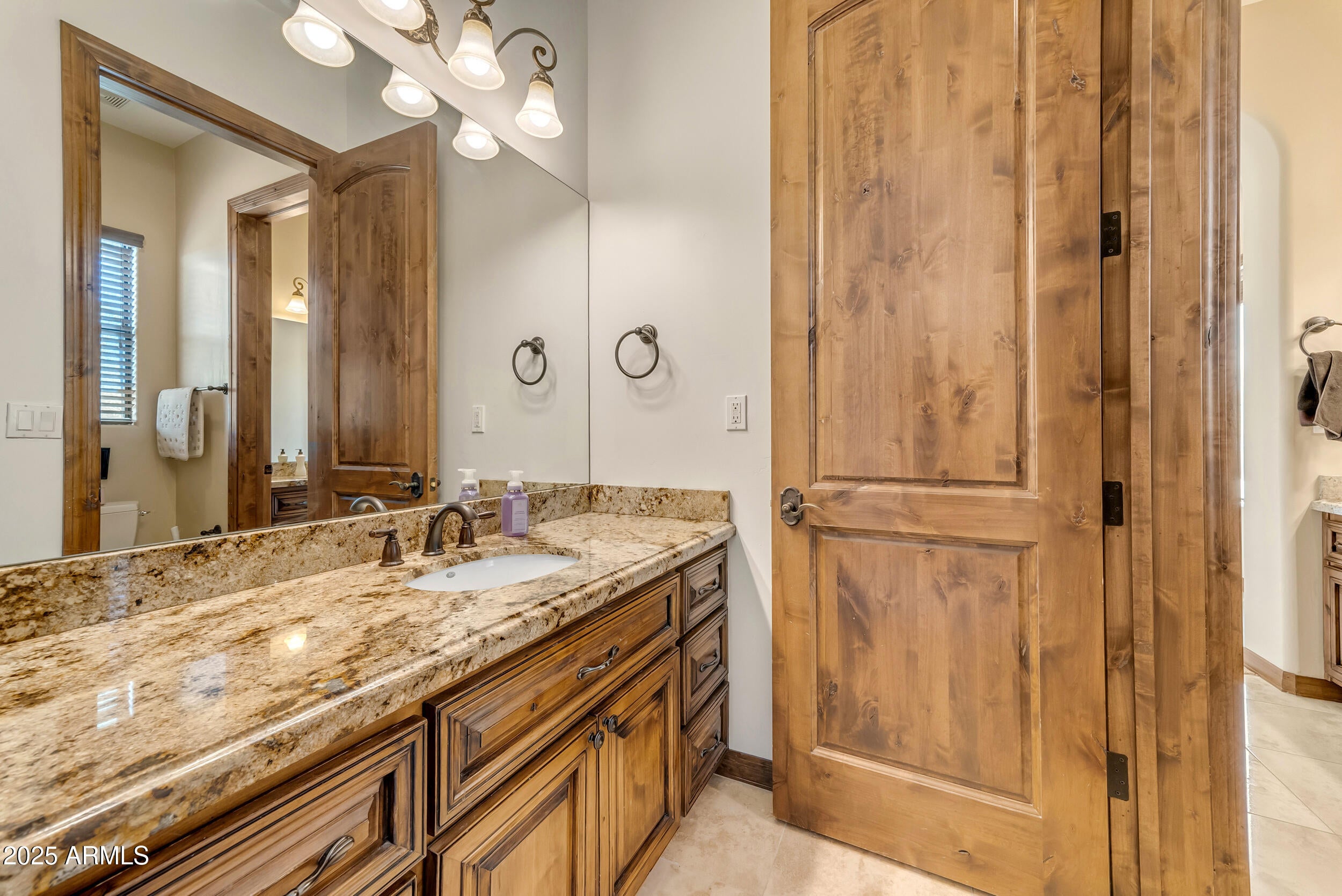 Mesa, Arizona, 85207, United States, 4 Bedrooms Bedrooms, ,3 BathroomsBathrooms,Residential,Active,1798058