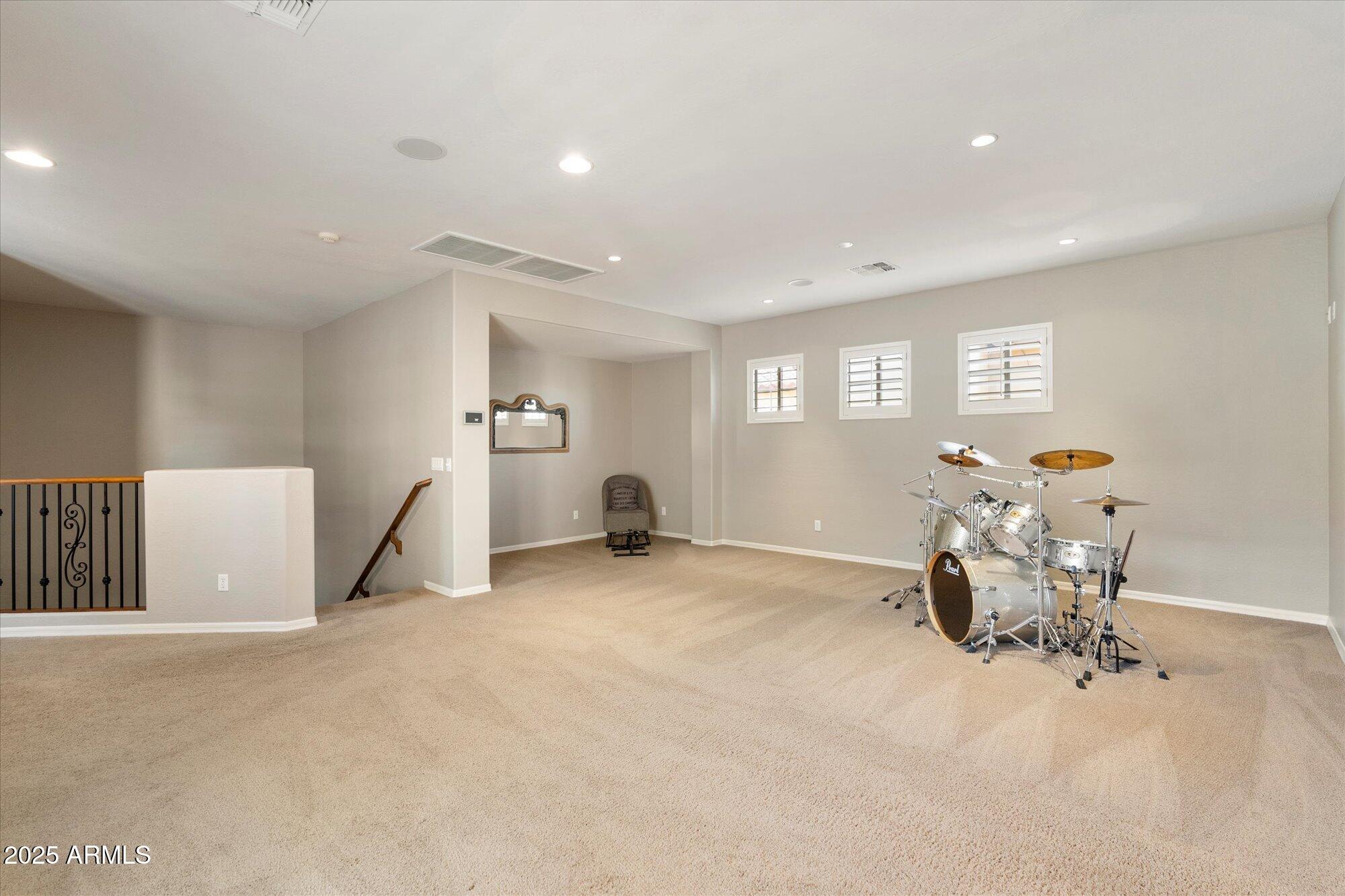 Phoenix, Arizona, 85050, United States, 4 Bedrooms Bedrooms, ,4 BathroomsBathrooms,Residential,Active,1999268