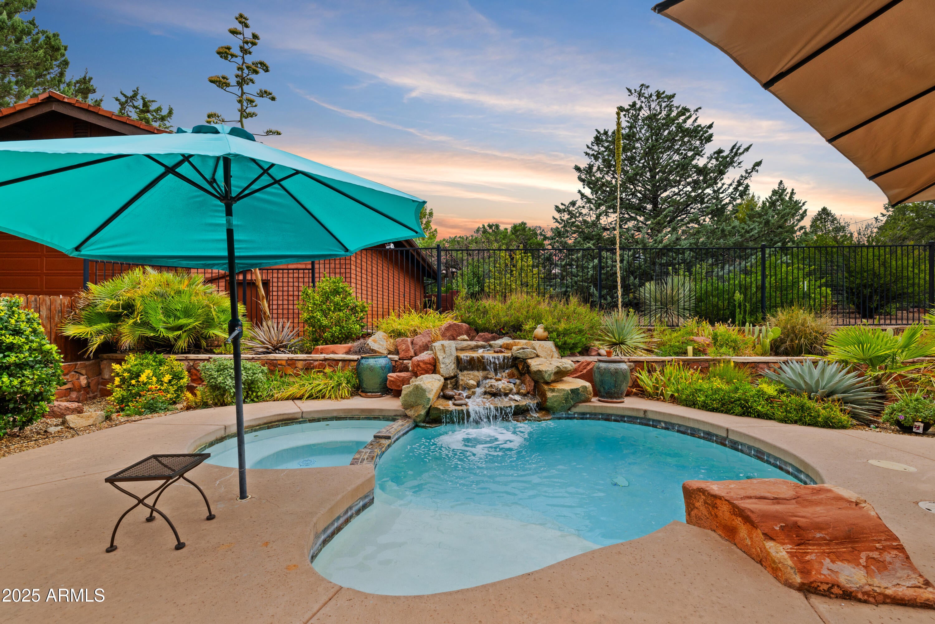 Sedona, Arizona, 86336, United States, 4 Bedrooms Bedrooms, ,4 BathroomsBathrooms,Residential,Active,1929401