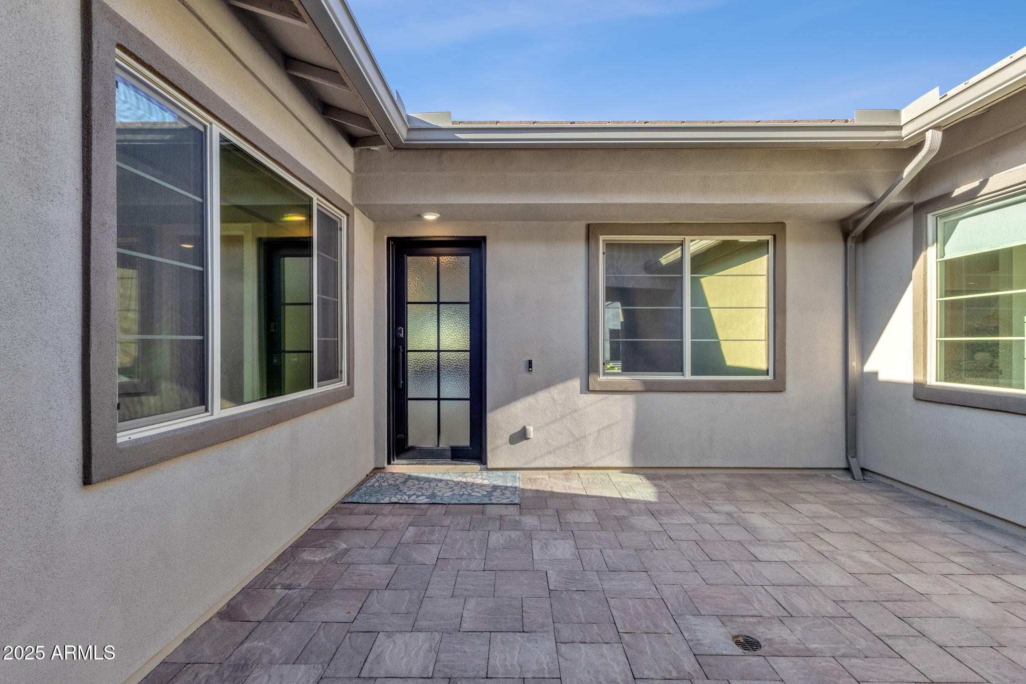 Gilbert, Arizona, 85298, United States, 5 Bedrooms Bedrooms, ,4 BathroomsBathrooms,Residential,Pending,1998605