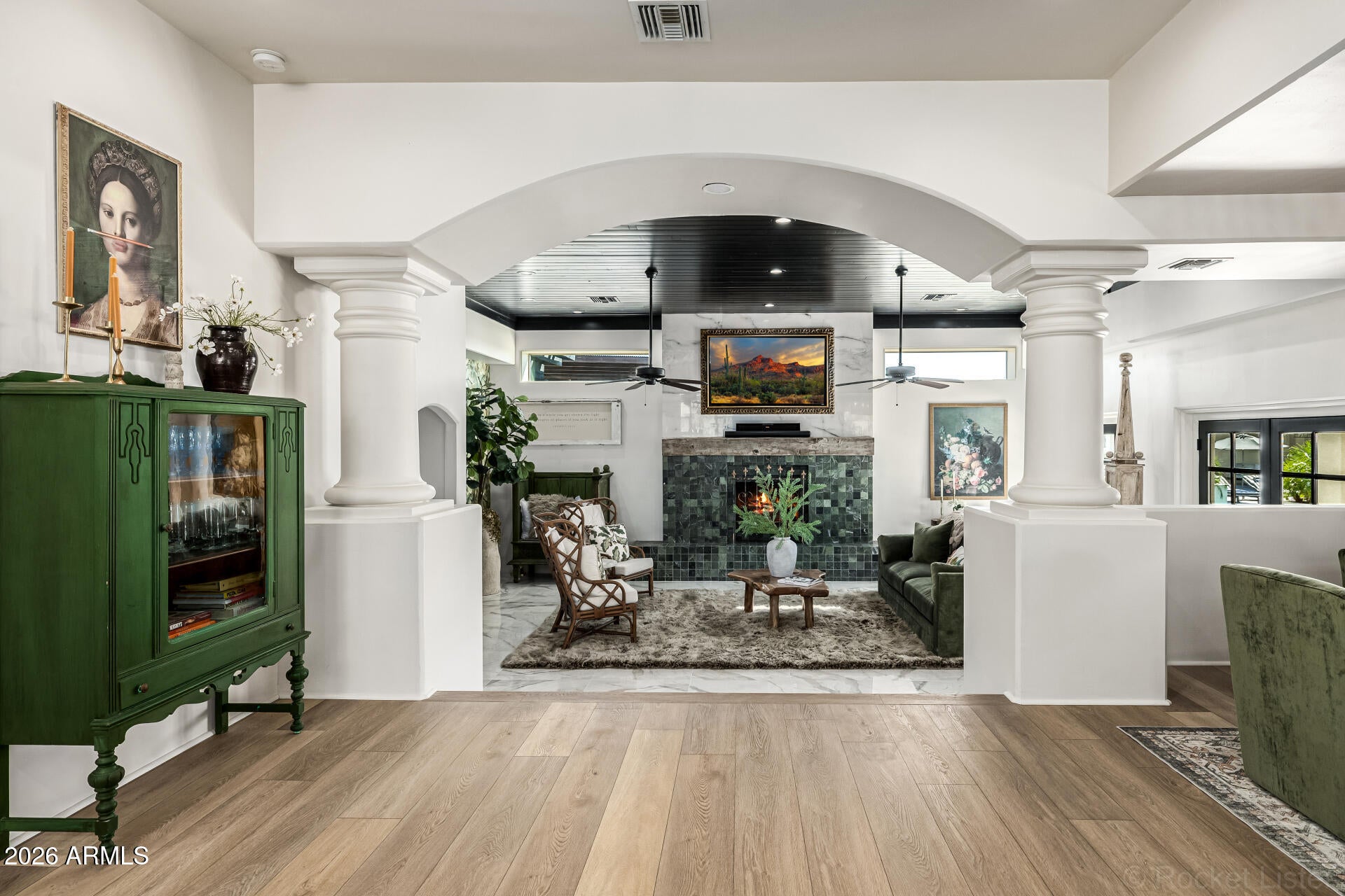 Apache Junction, Arizona, 85119, United States, 4 Bedrooms Bedrooms, ,4 BathroomsBathrooms,Residential,Active,2030090