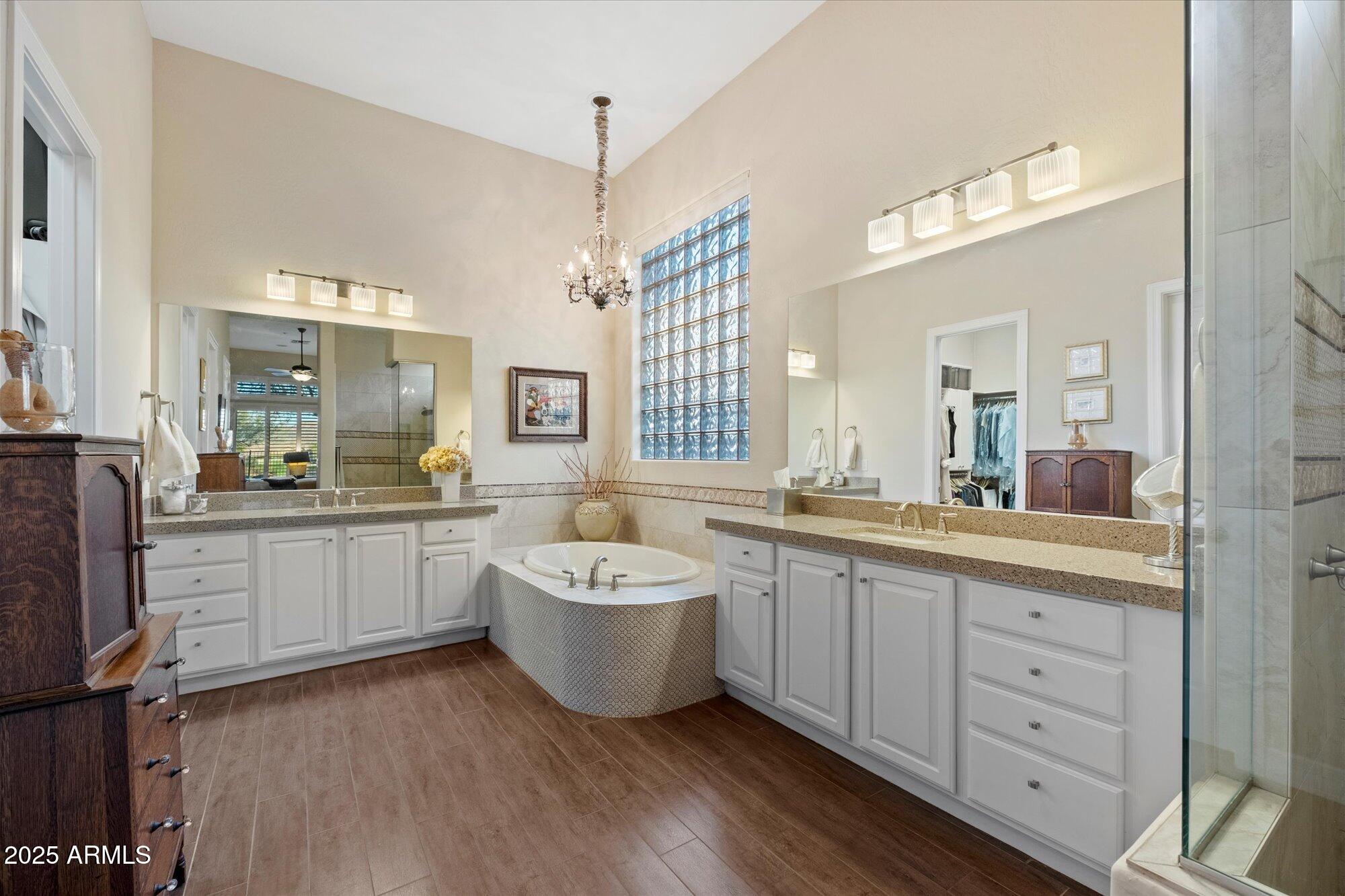 Anthem, Arizona, 85086, United States, 3 Bedrooms Bedrooms, ,4 BathroomsBathrooms,Residential,Pending,1973545