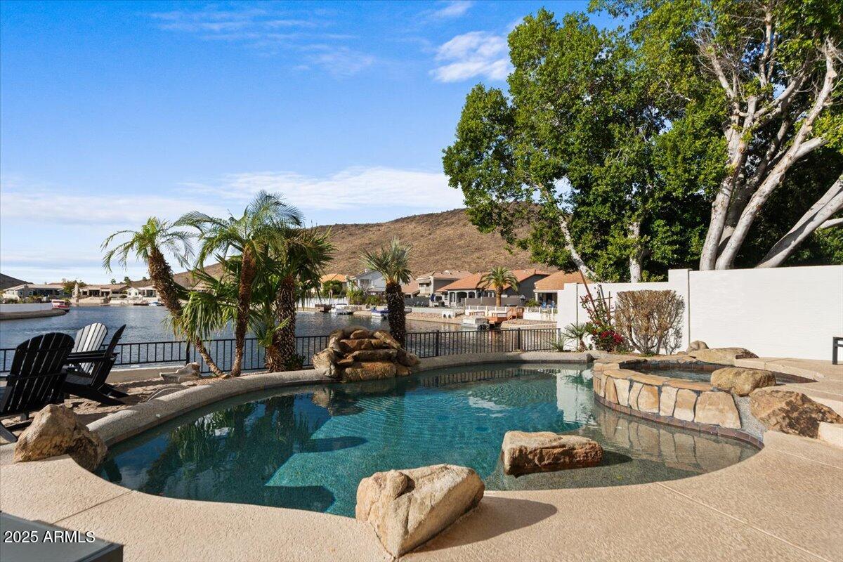 Glendale, Arizona, 85308, United States, 5 Bedrooms Bedrooms, ,4 BathroomsBathrooms,Residential,Active,1964279