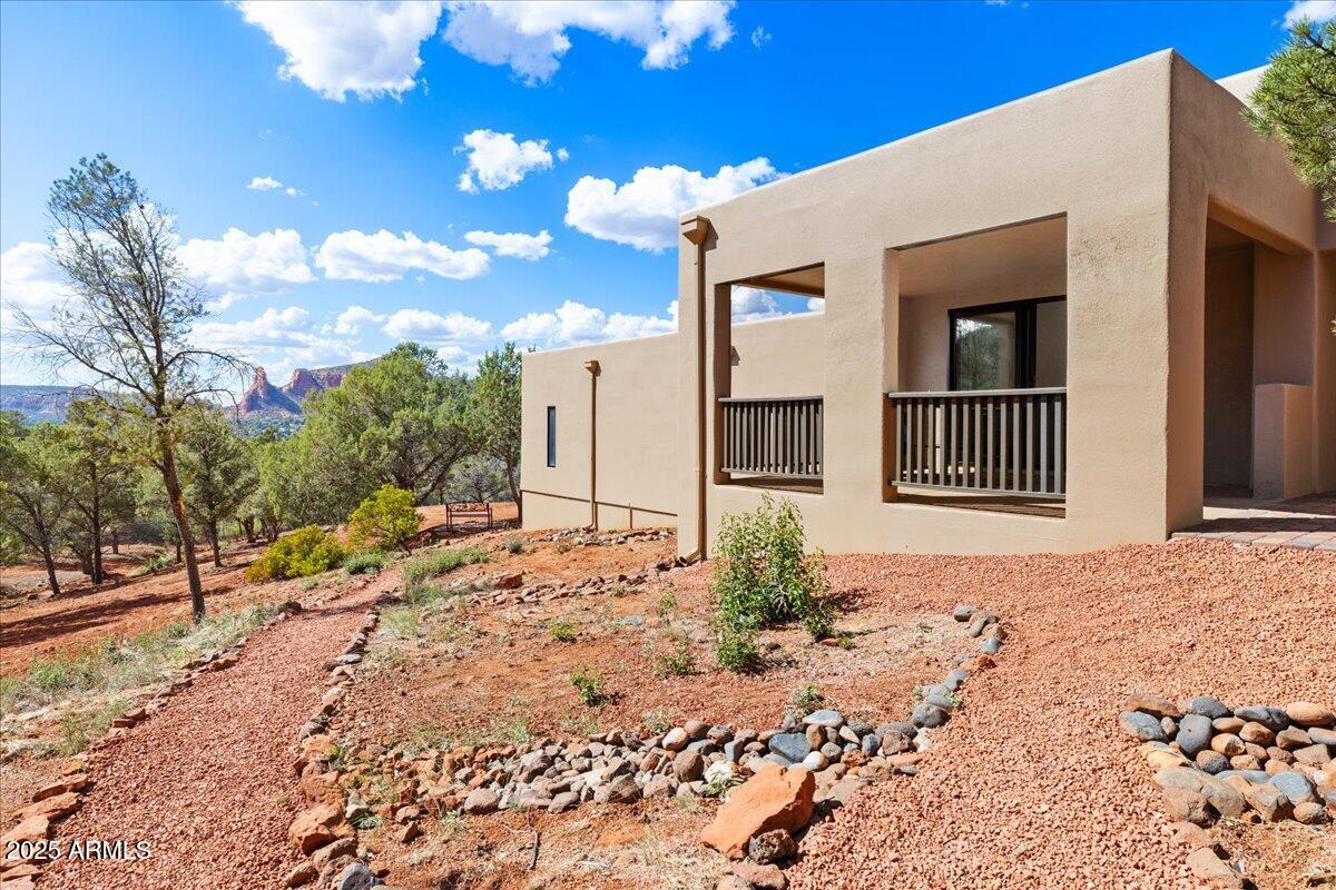 Sedona, Arizona, 86351, United States, 5 Bedrooms Bedrooms, ,6 BathroomsBathrooms,Residential,Active,1944107