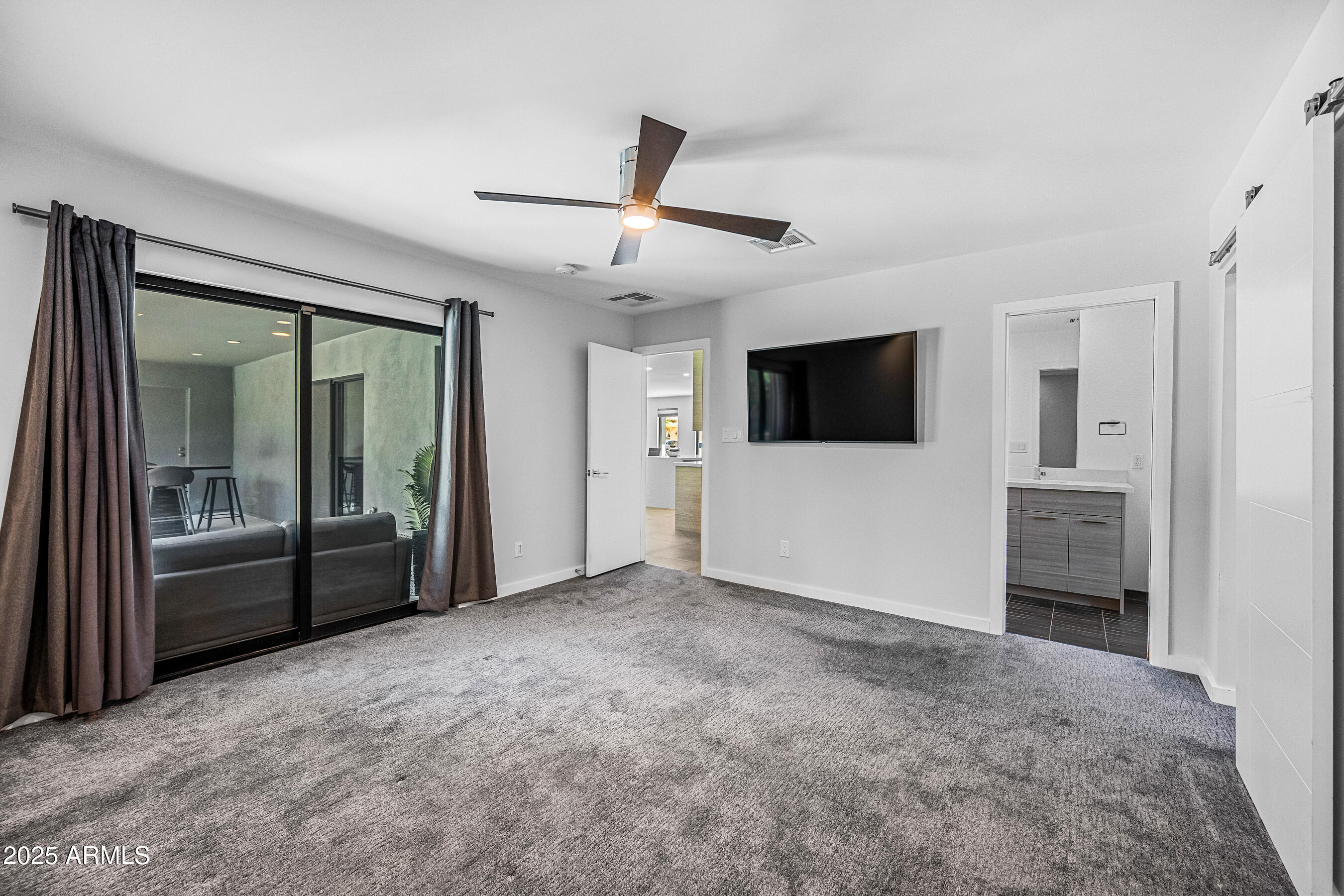 Scottsdale, Arizona, 85254, United States, 4 Bedrooms Bedrooms, ,2 BathroomsBathrooms,Residential,Active,1894530
