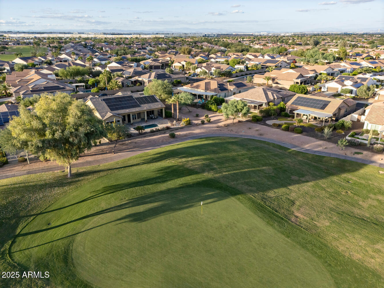 Goodyear, Arizona, 85395, United States, 4 Bedrooms Bedrooms, ,4 BathroomsBathrooms,Residential,Pending,1969760