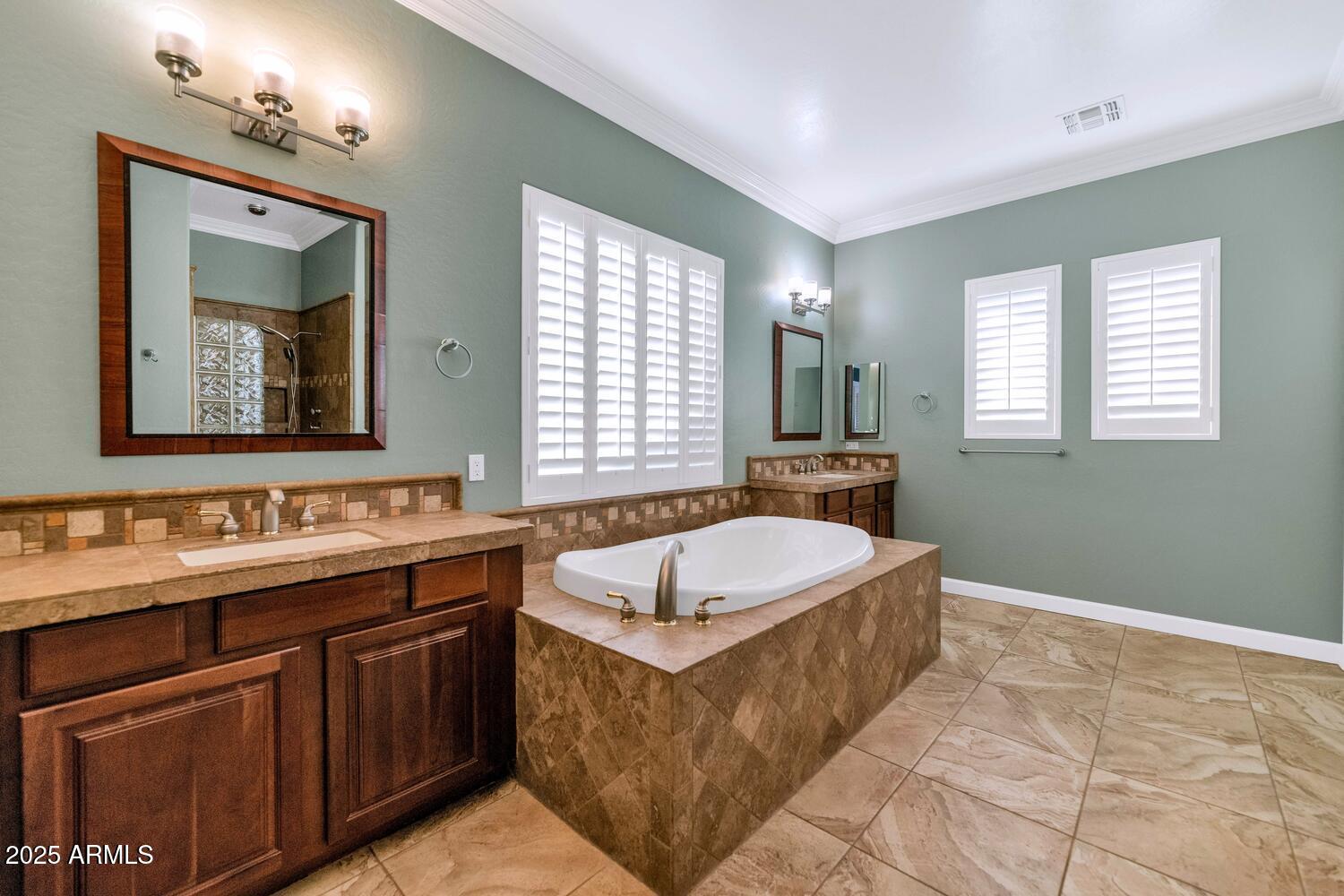 Surprise, Arizona, 85379, United States, 4 Bedrooms Bedrooms, ,5 BathroomsBathrooms,Residential,Active,2007331