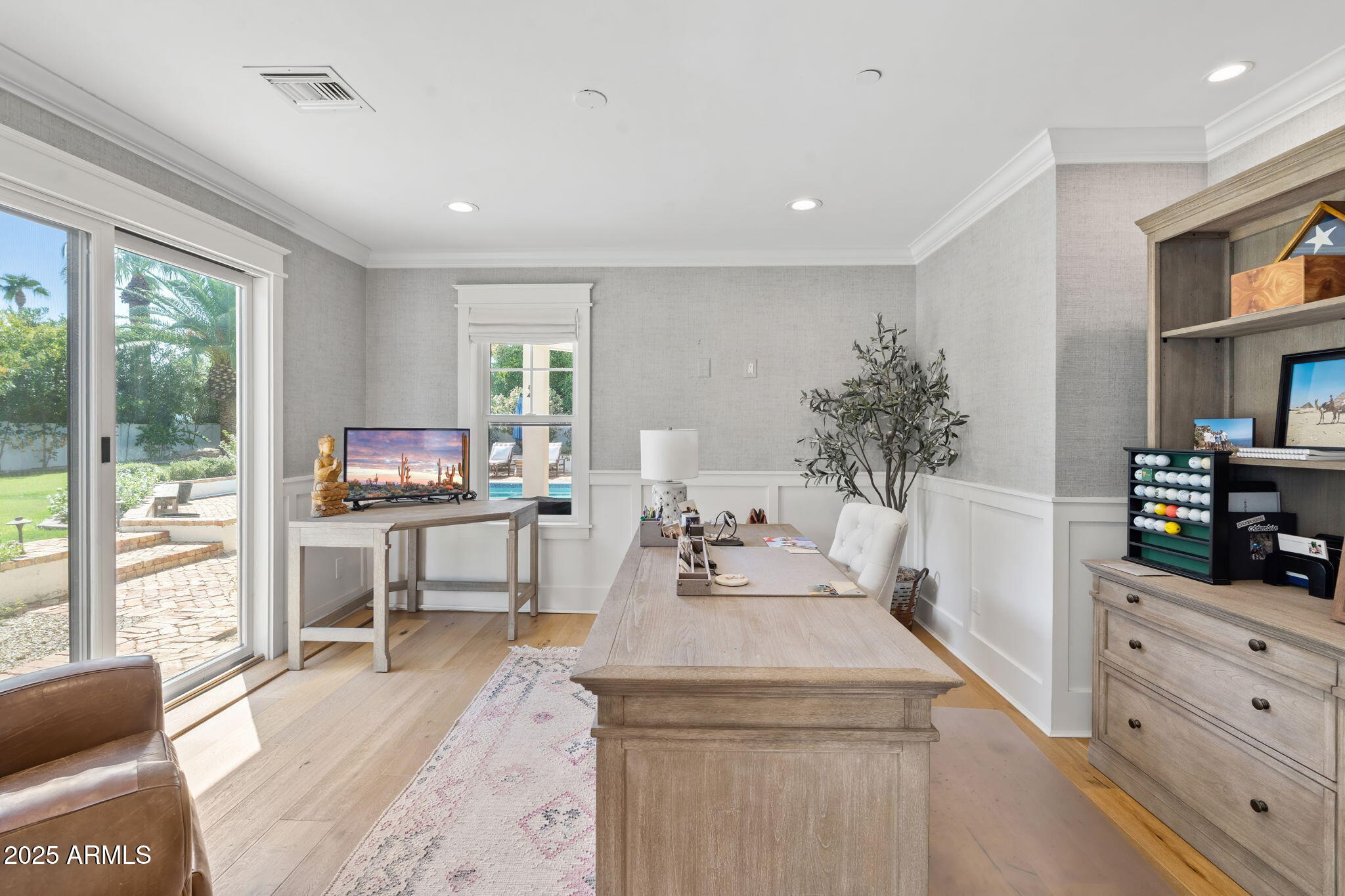 Scottsdale, Arizona, 85258, United States, 5 Bedrooms Bedrooms, ,4 BathroomsBathrooms,Residential,Active,1964508