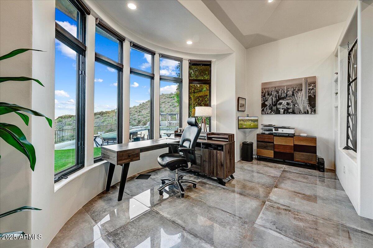 Carefree, Arizona, 85377, United States, 4 Bedrooms Bedrooms, ,5 BathroomsBathrooms,Residential,Active,1862909