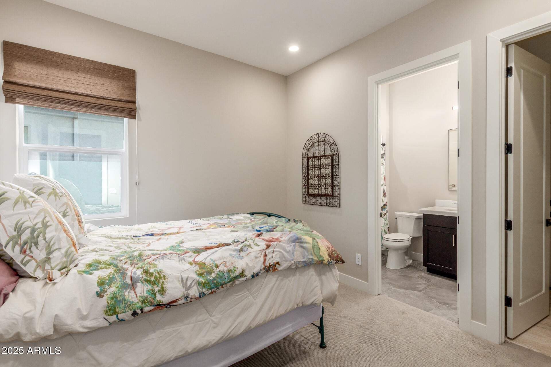 Surprise, Arizona, 85388, United States, 3 Bedrooms Bedrooms, ,4 BathroomsBathrooms,Residential,Active,1988484