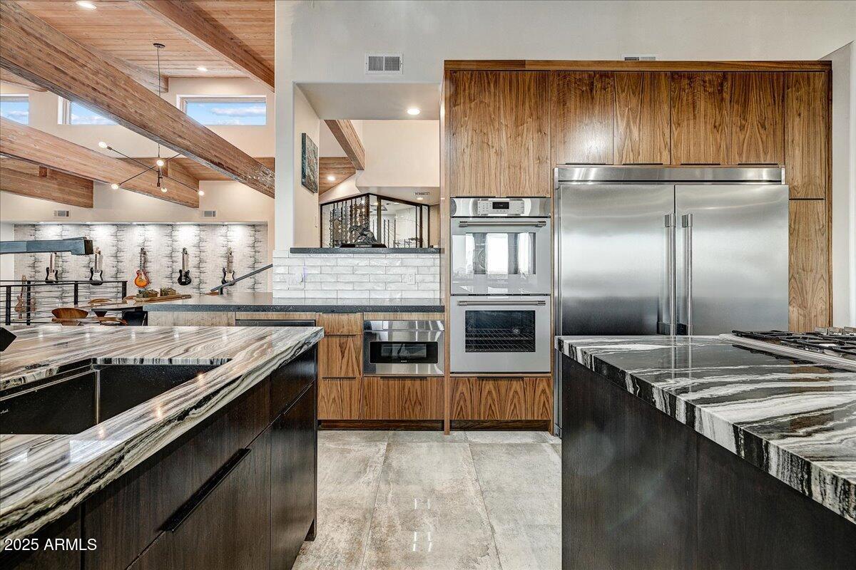 Carefree, Arizona, 85377, United States, 4 Bedrooms Bedrooms, ,5 BathroomsBathrooms,Residential,Active,1862909