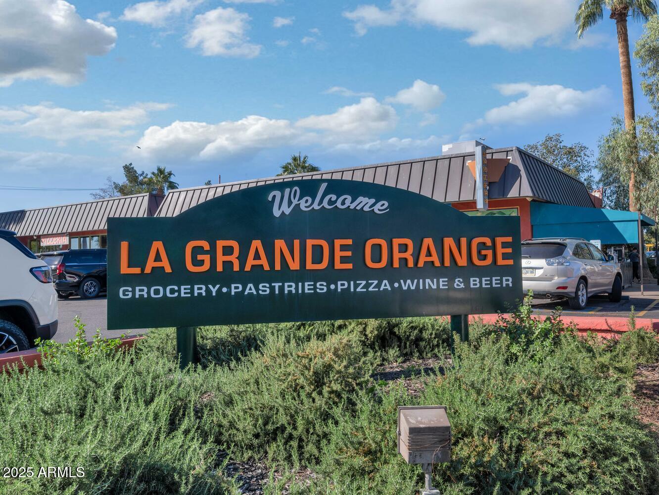 Phoenix, Arizona, 85018, United States, 4 Bedrooms Bedrooms, ,3 BathroomsBathrooms,Residential,Active,1990035