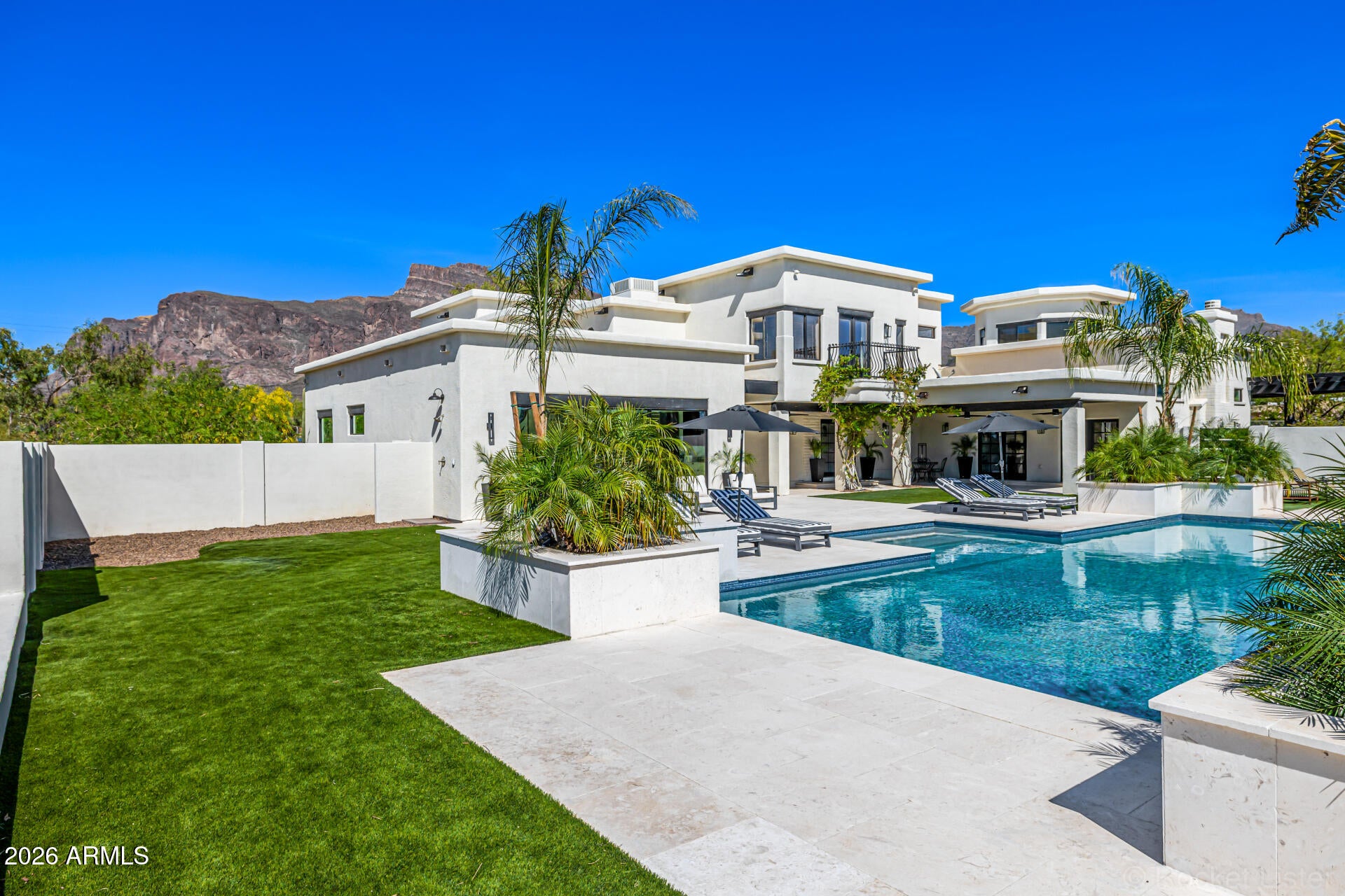 Apache Junction, Arizona, 85119, United States, 4 Bedrooms Bedrooms, ,4 BathroomsBathrooms,Residential,Active,2030090