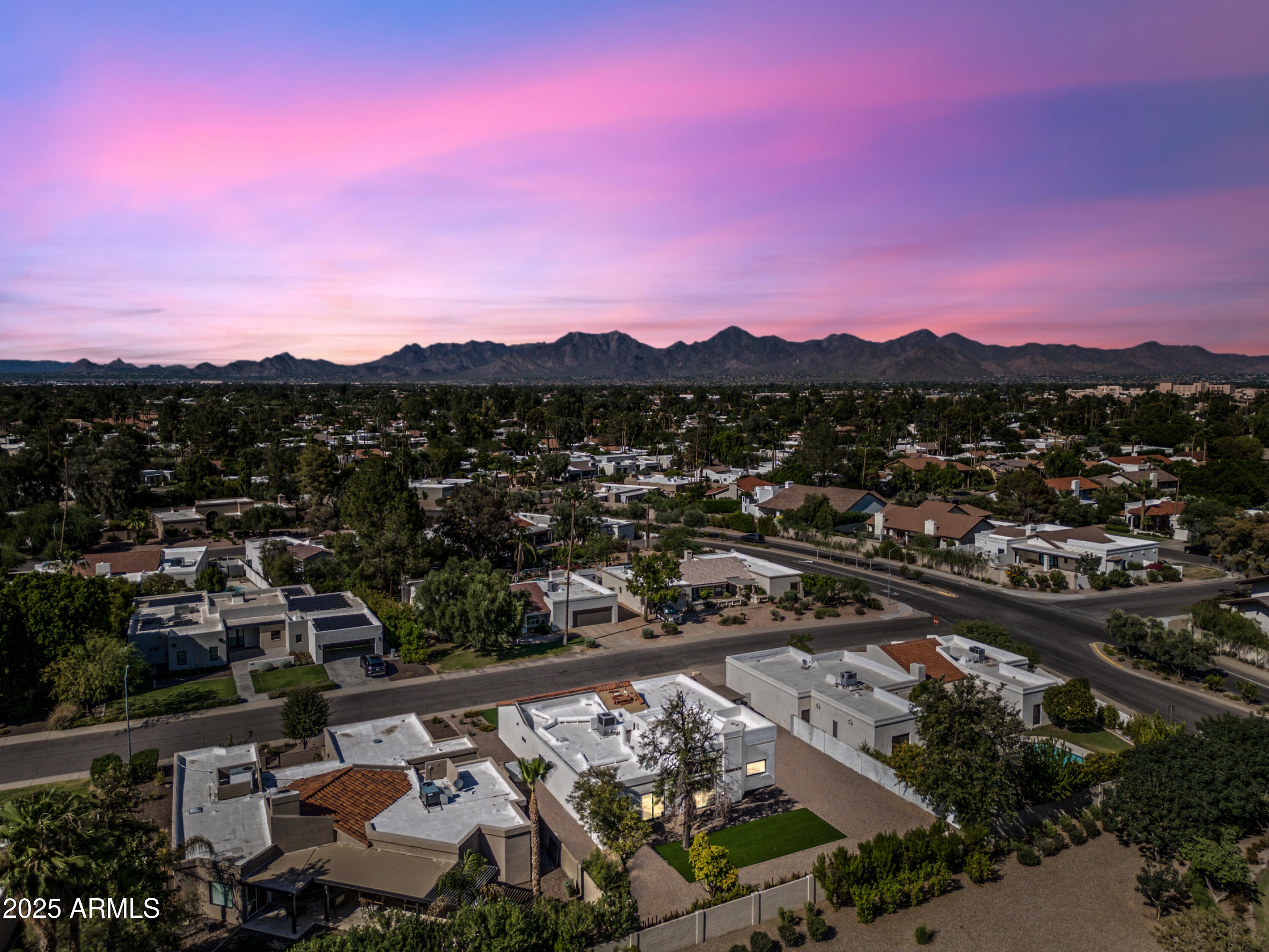 Scottsdale, Arizona, 85258, United States, 4 Bedrooms Bedrooms, ,4 BathroomsBathrooms,Residential,Active,1994950