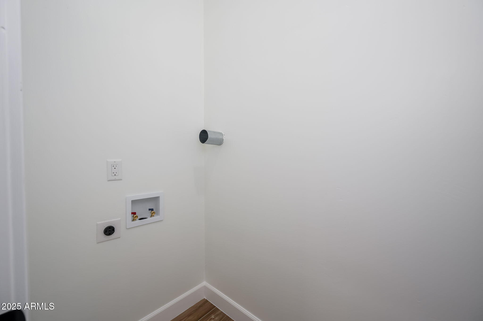 Mesa, Arizona, 85215, United States, 5 Bedrooms Bedrooms, ,6 BathroomsBathrooms,Residential,Active,2007302