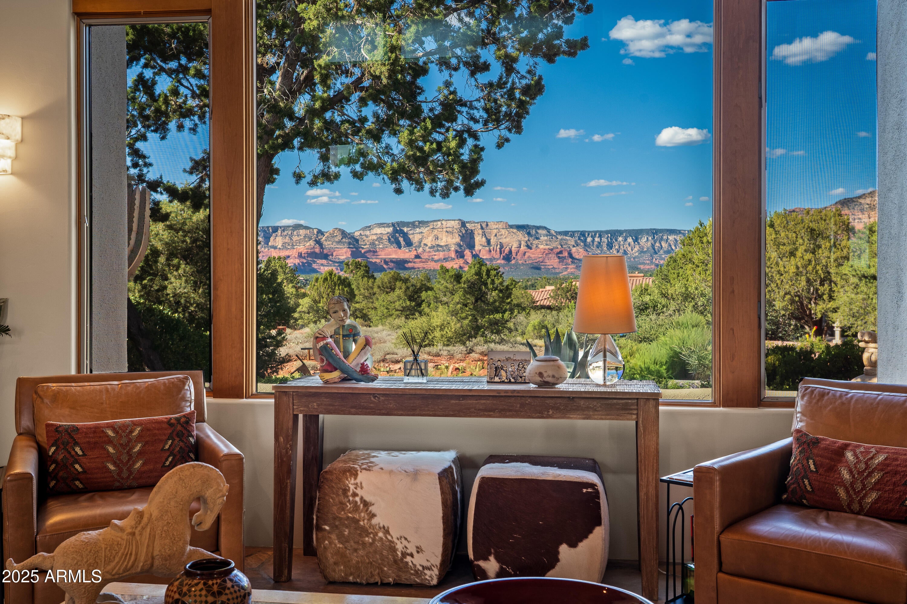 Sedona, Arizona, 86336, United States, 3 Bedrooms Bedrooms, ,4 BathroomsBathrooms,Residential,Active,1946525