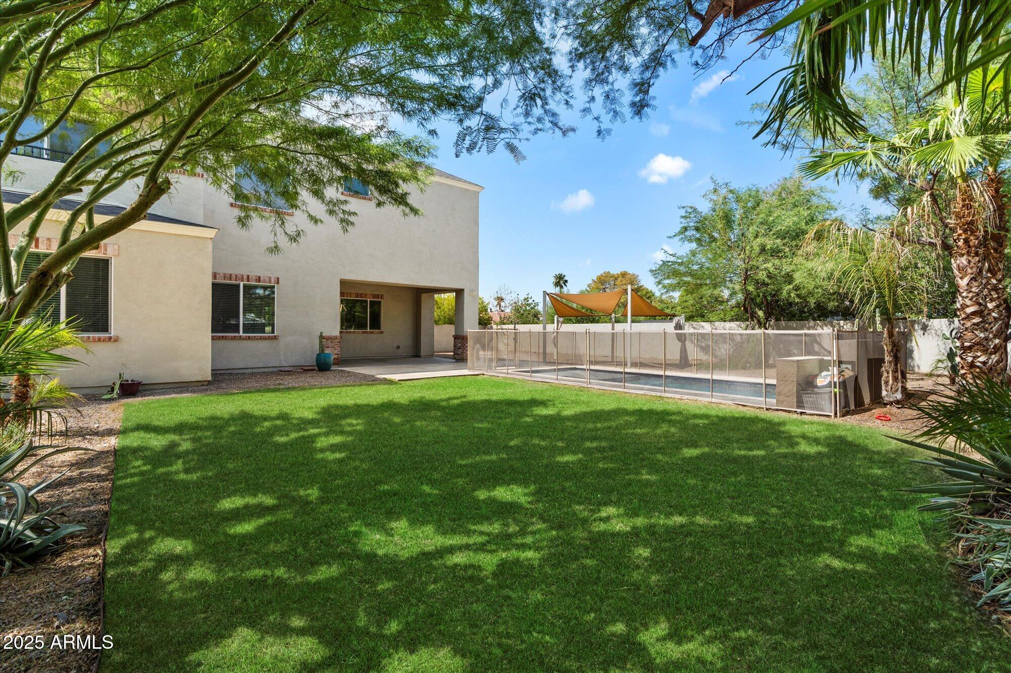 Phoenix, Arizona, 85021, United States, 4 Bedrooms Bedrooms, ,5 BathroomsBathrooms,Residential,Active,1929685