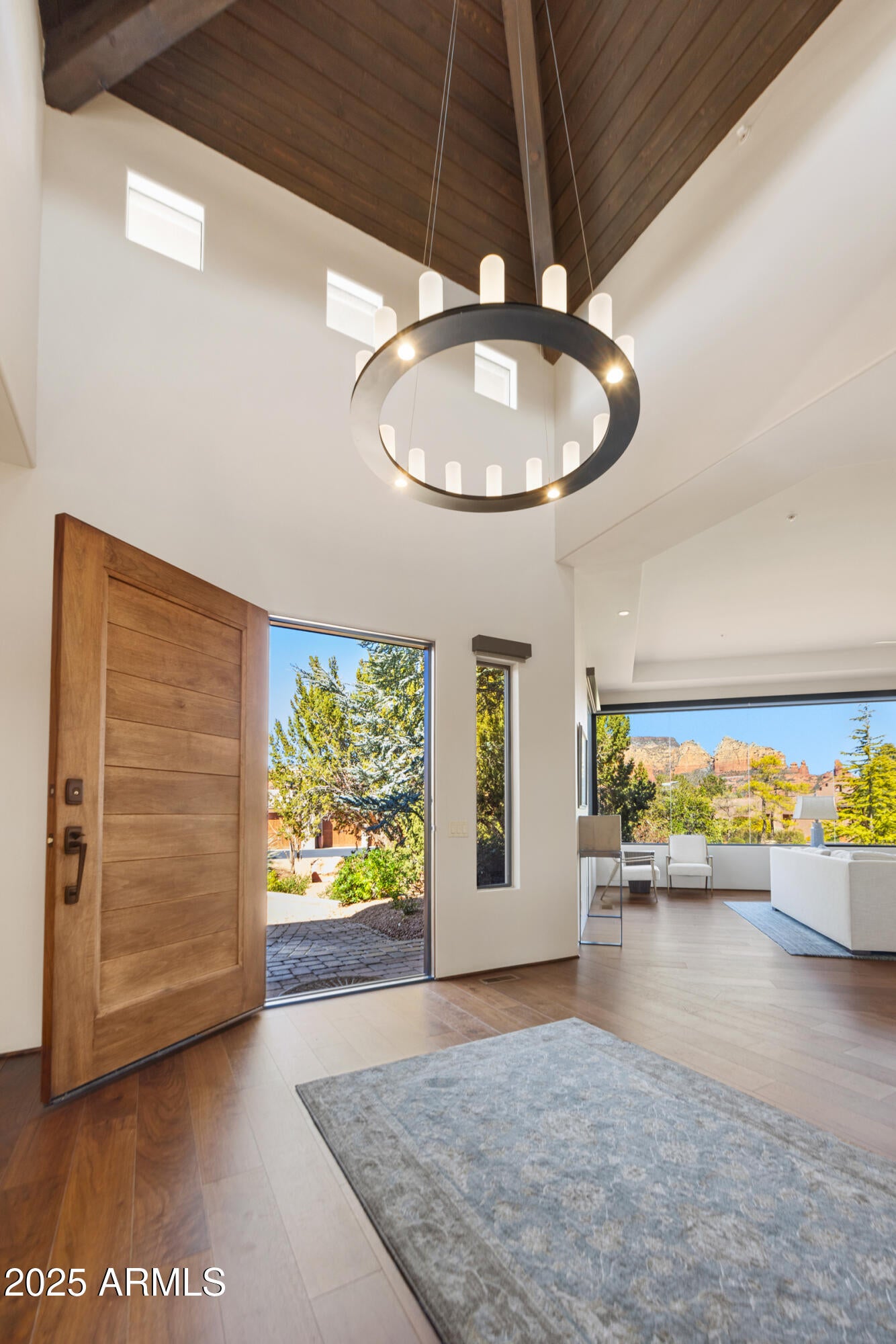 Sedona, Arizona, 86336, United States, 3 Bedrooms Bedrooms, ,4 BathroomsBathrooms,Residential,Active,1971787