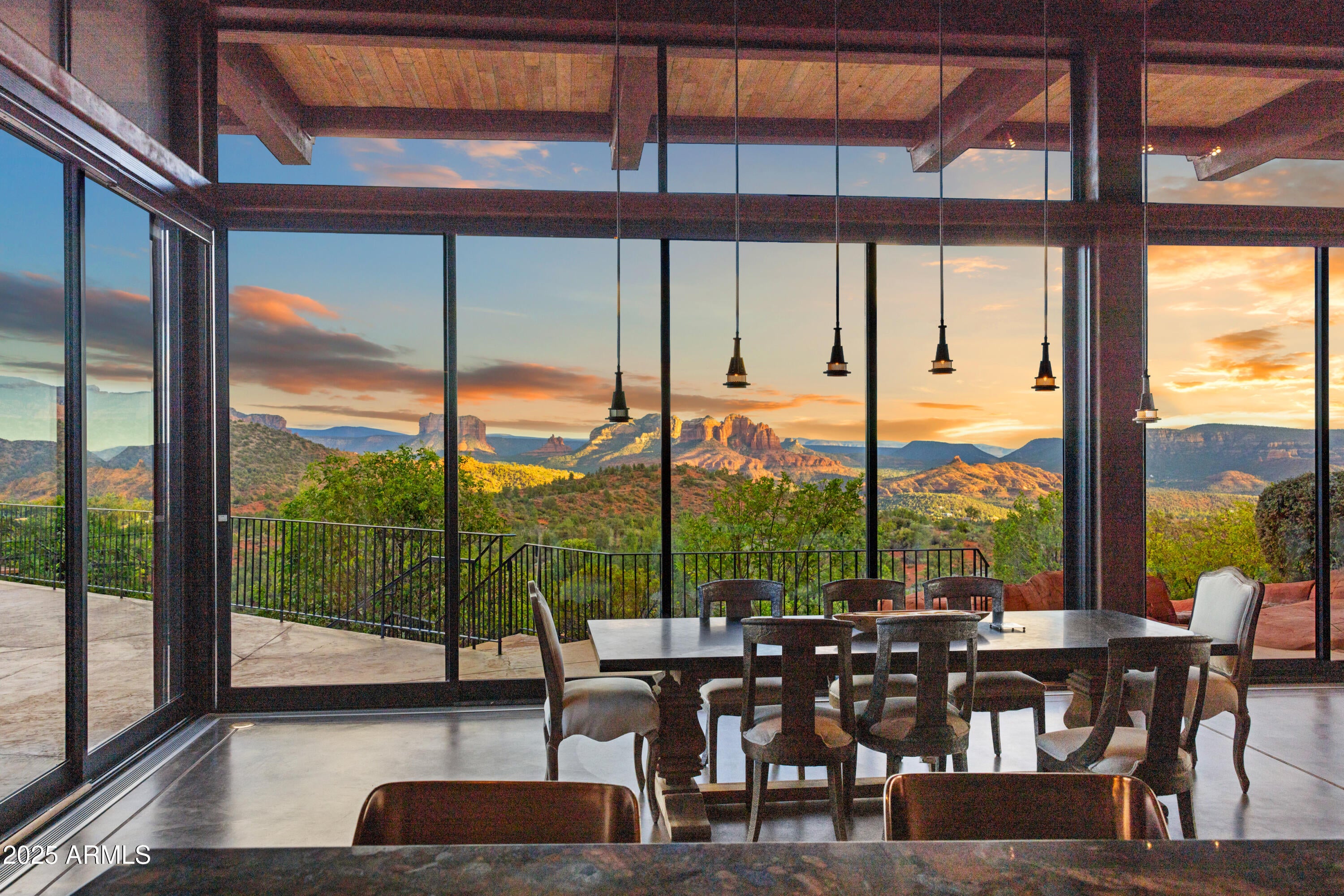 Sedona, Arizona, 86336, United States, 3 Bedrooms Bedrooms, ,6 BathroomsBathrooms,Residential,Active,1944279
