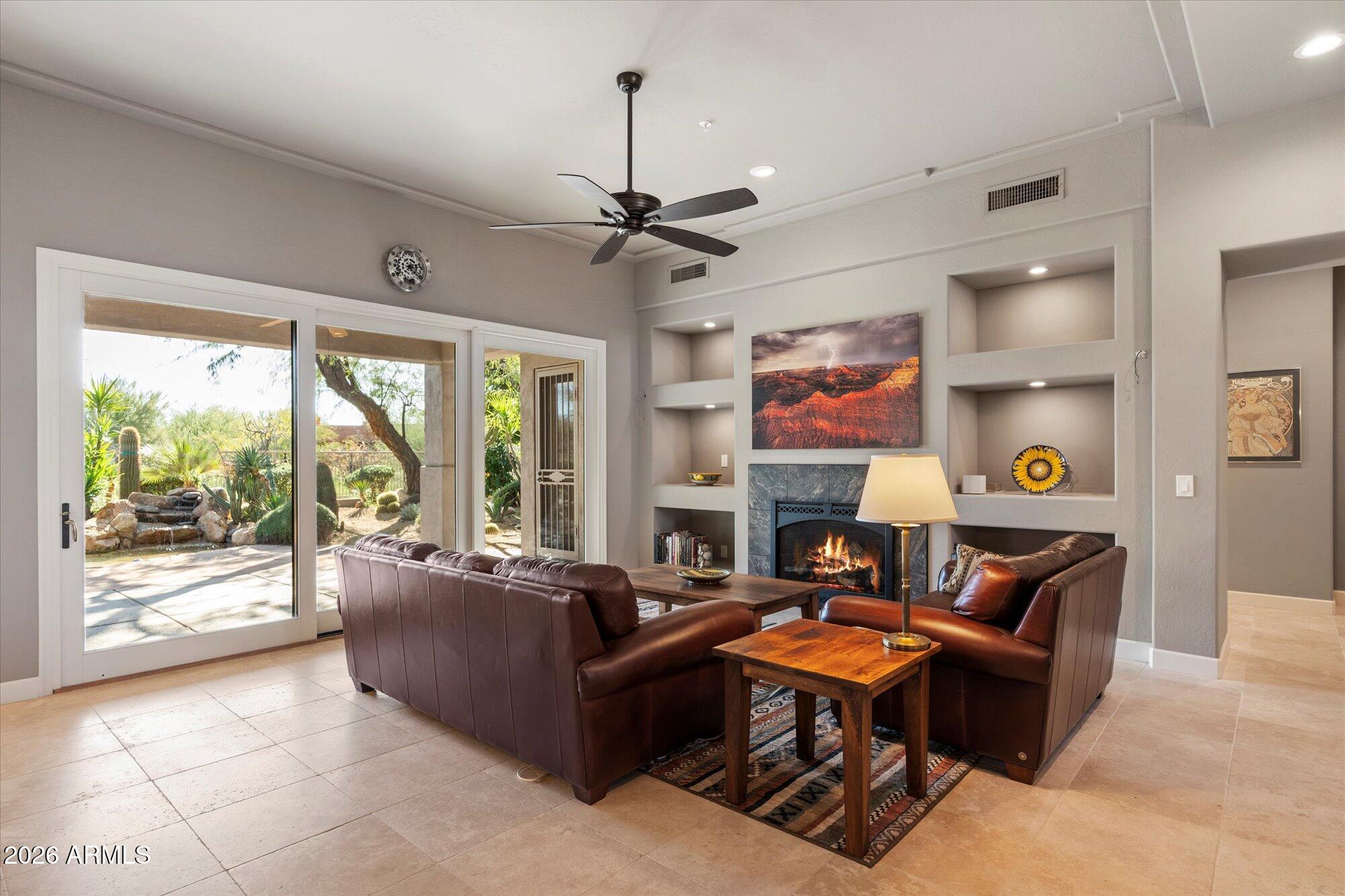 Scottsdale, Arizona, 85266, United States, 2 Bedrooms Bedrooms, ,2 BathroomsBathrooms,Residential,Contingent,2010166