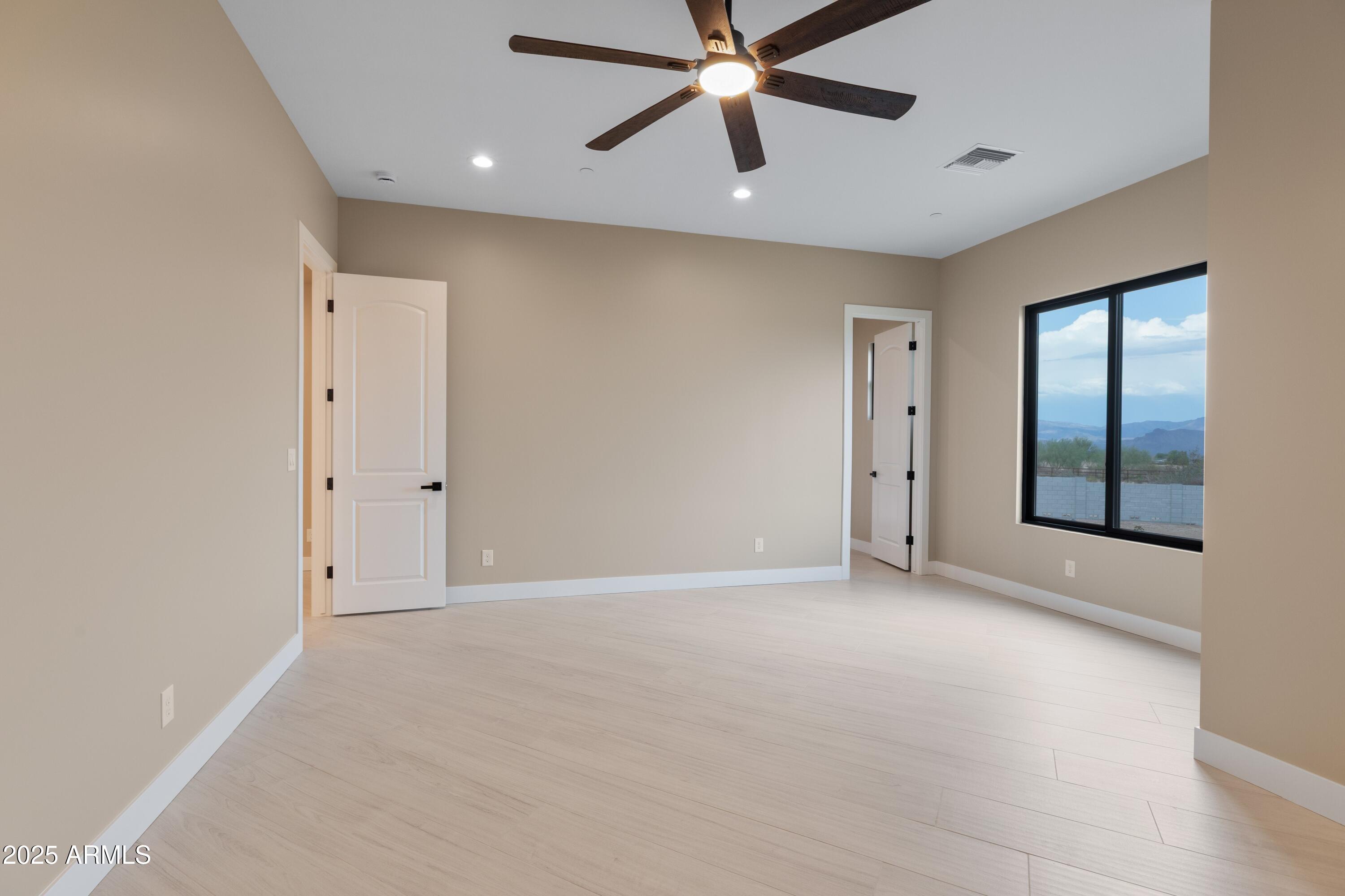 Scottsdale, Arizona, 85262, United States, 4 Bedrooms Bedrooms, ,6 BathroomsBathrooms,Residential,Active,1944024