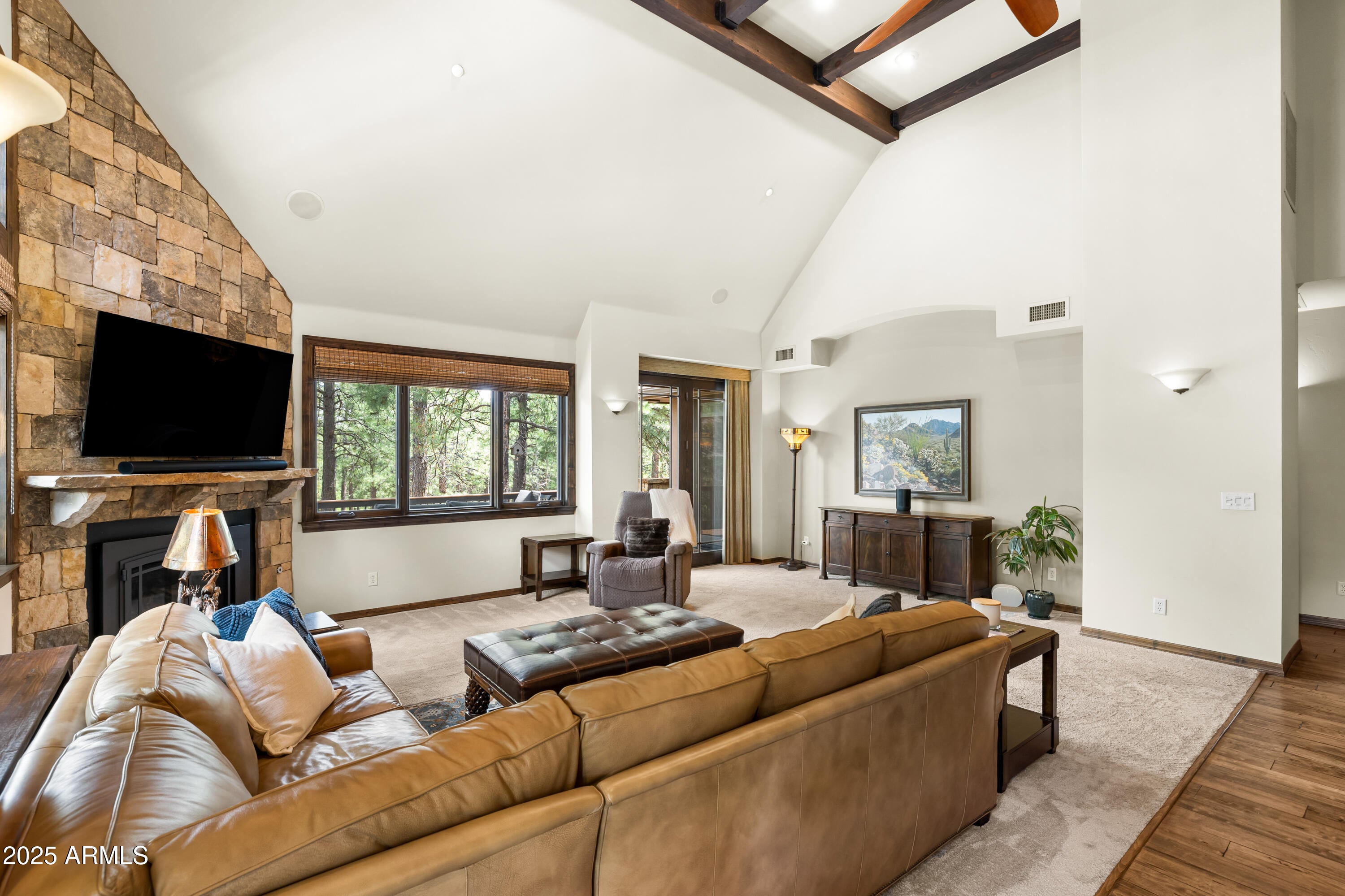 Flagstaff, Arizona, 86005, United States, 3 Bedrooms Bedrooms, ,3 BathroomsBathrooms,Residential,Active,1929679