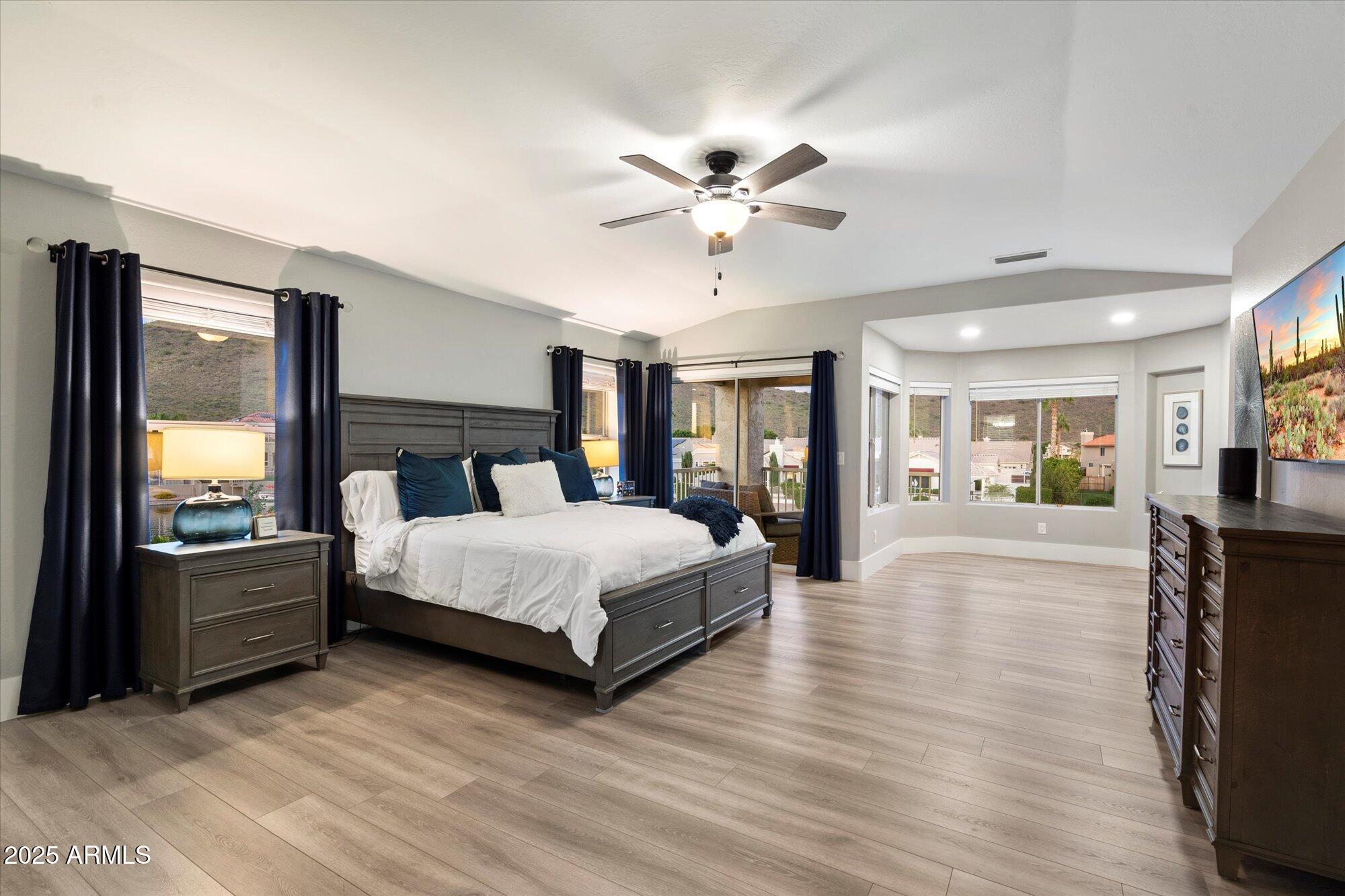 Glendale, Arizona, 85308, United States, 5 Bedrooms Bedrooms, ,4 BathroomsBathrooms,Residential,Active,1969681