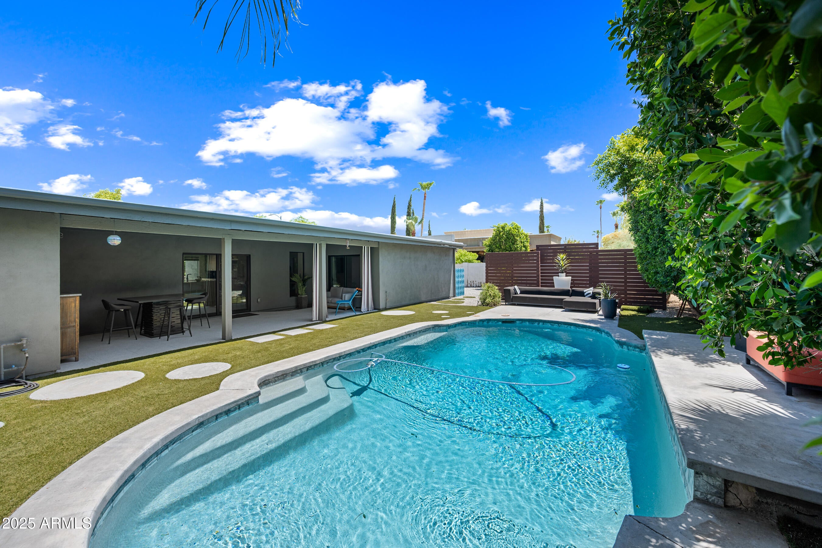 Scottsdale, Arizona, 85254, United States, 4 Bedrooms Bedrooms, ,2 BathroomsBathrooms,Residential,Active,1894530