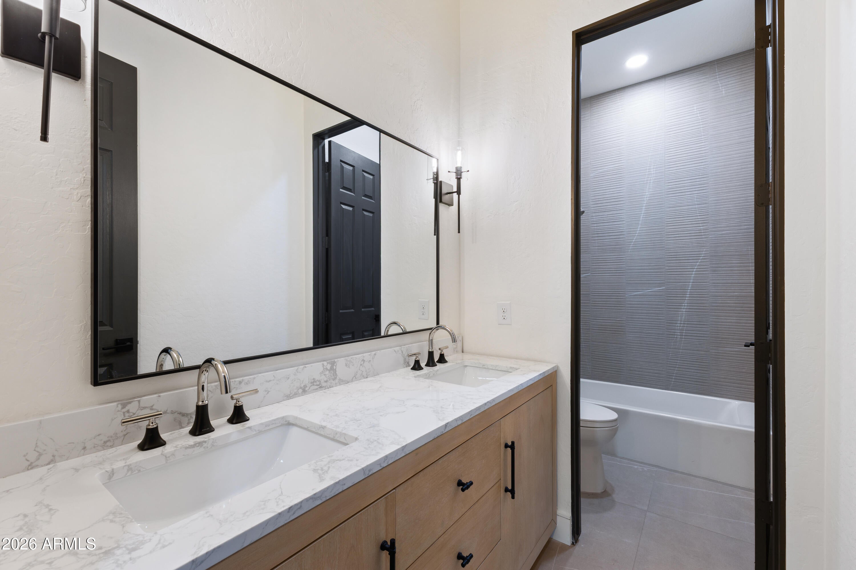 Scottsdale, Arizona, 85255, United States, 4 Bedrooms Bedrooms, ,4 BathroomsBathrooms,Residential,Active,2011214