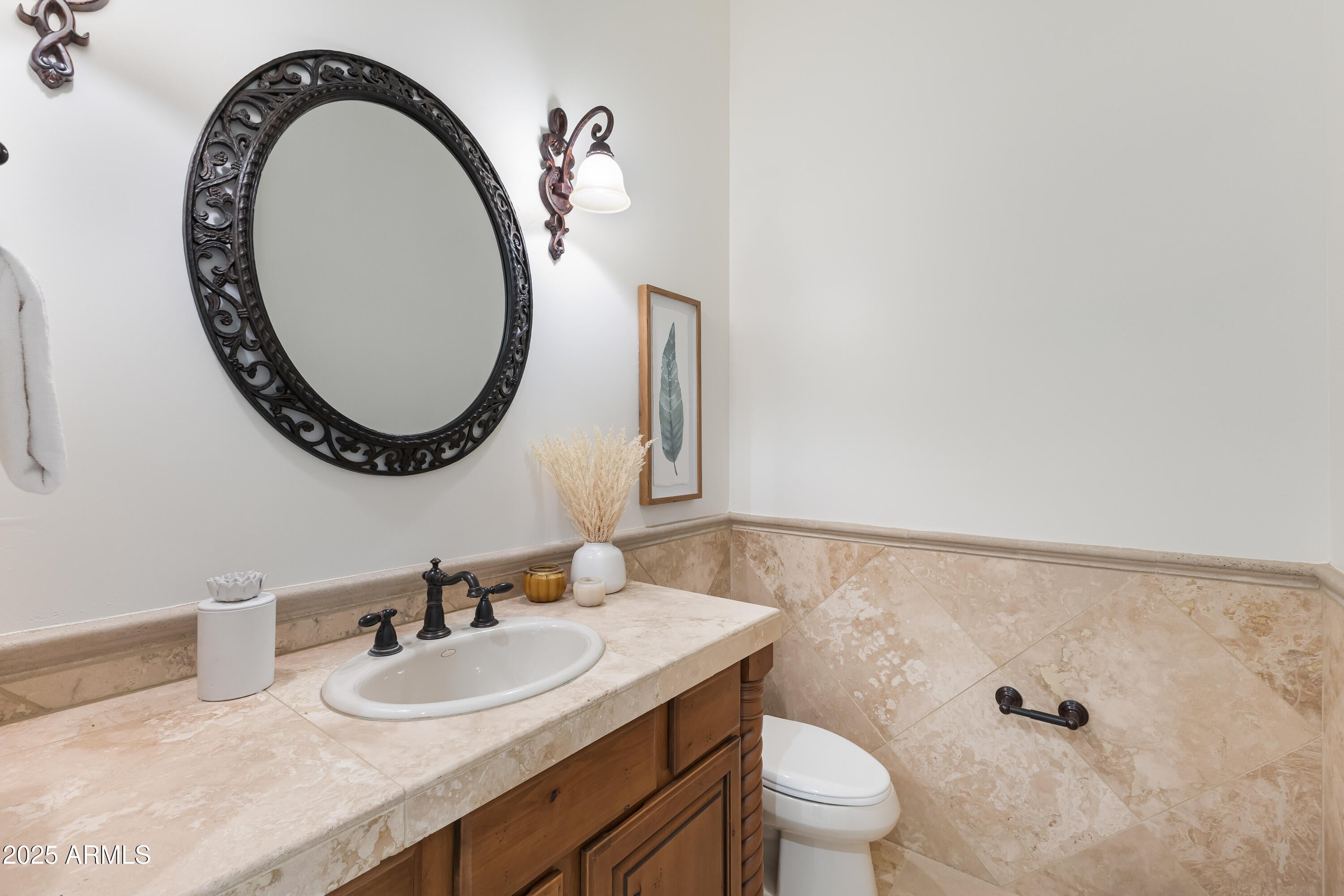 Scottsdale, Arizona, 85260, United States, 5 Bedrooms Bedrooms, ,5 BathroomsBathrooms,Residential,Active,1941373