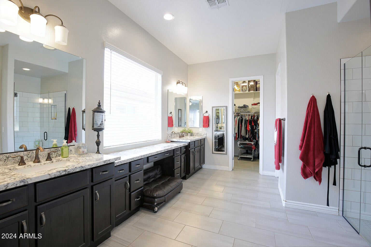 Mesa, Arizona, 85212, United States, 5 Bedrooms Bedrooms, ,5 BathroomsBathrooms,Residential,Active,1769398