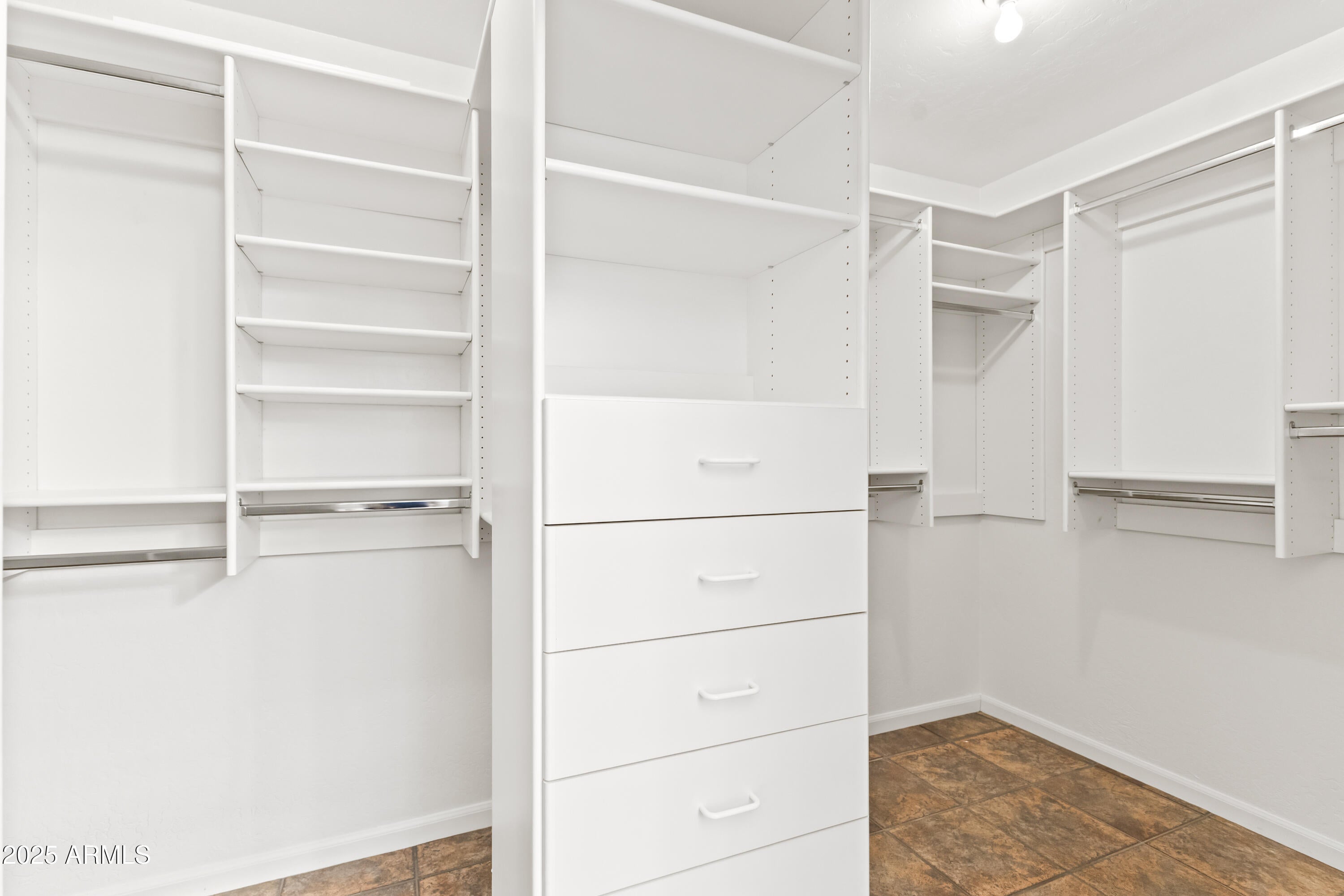 Scottsdale, Arizona, 85254, United States, 4 Bedrooms Bedrooms, ,3 BathroomsBathrooms,Residential,Active,1909908