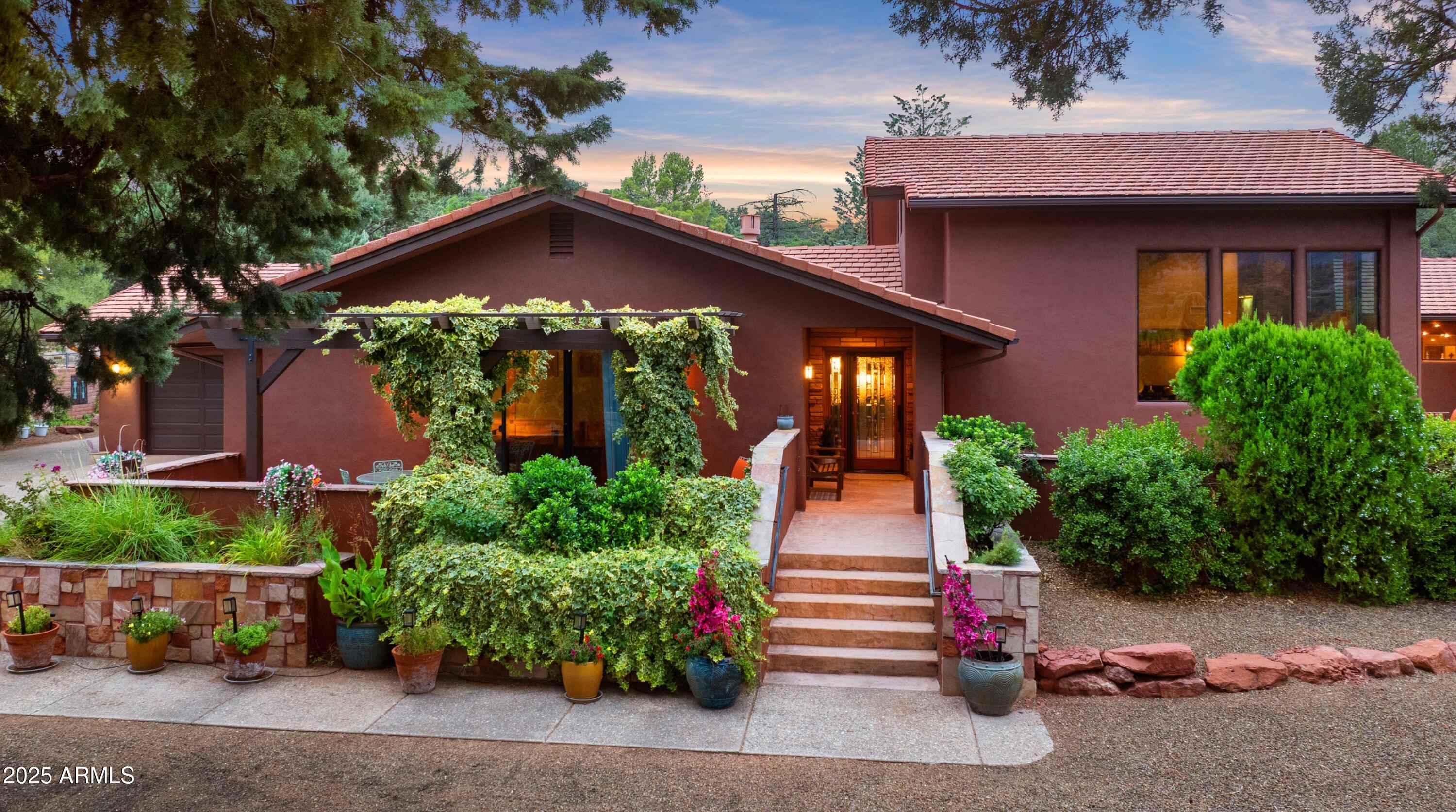 Sedona, Arizona, 86336, United States, 4 Bedrooms Bedrooms, ,4 BathroomsBathrooms,Residential,Active,1929401